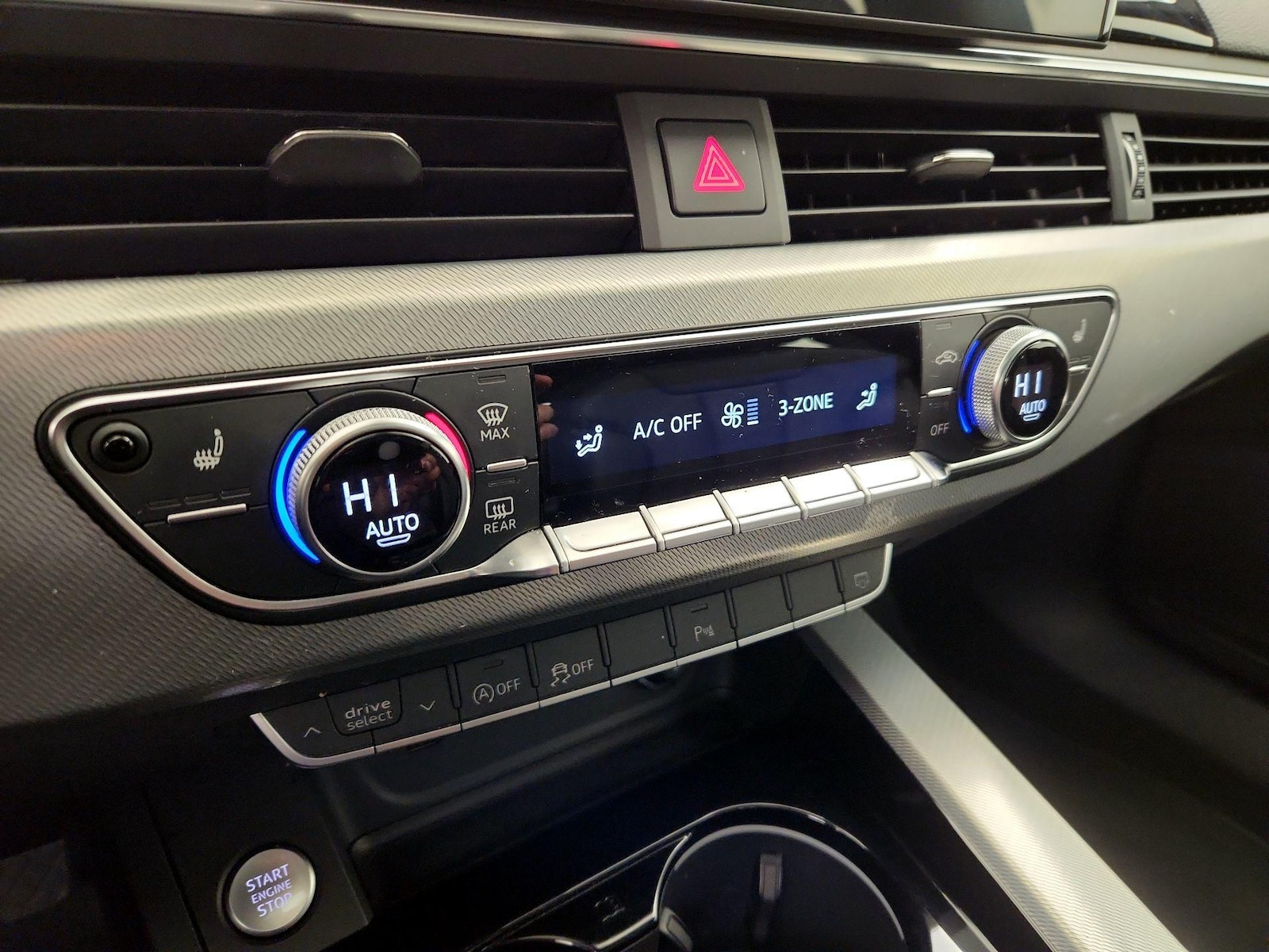 2025 Audi A5 Sportback Premium - Photo 17