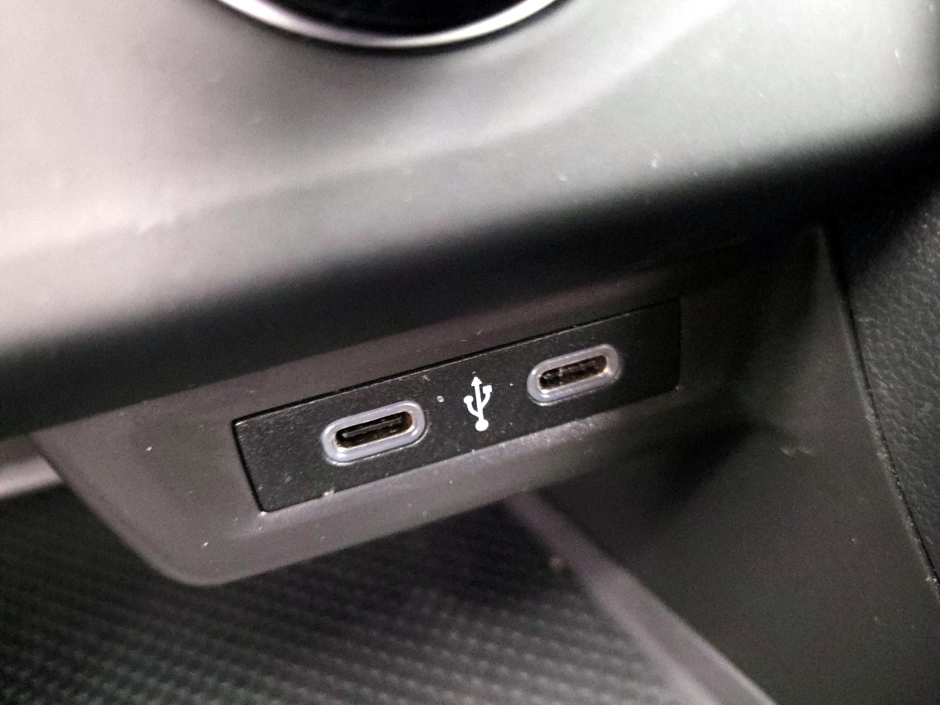 Thumbnail: 2023 Volkswagen Jetta - 18