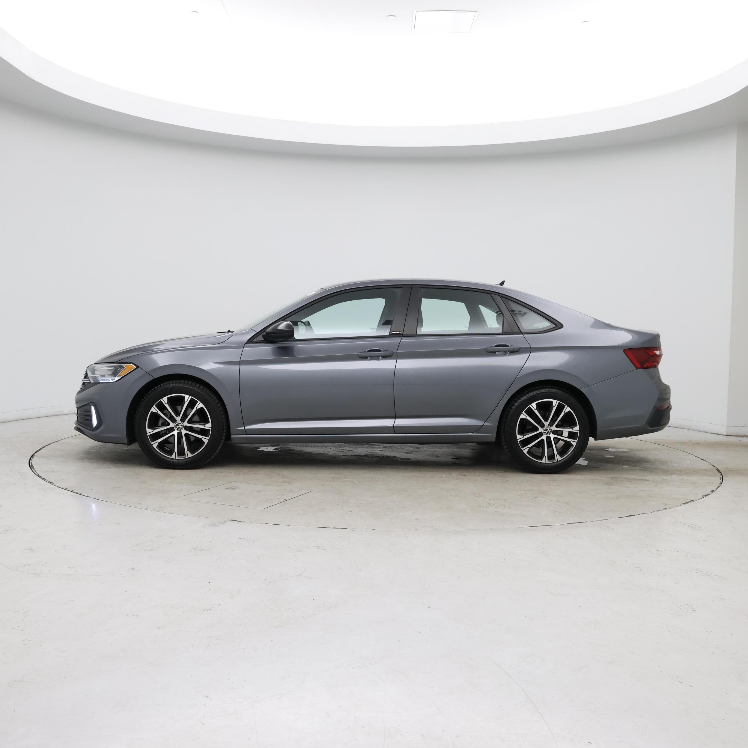 Thumbnail: 2023 Volkswagen Jetta - 3