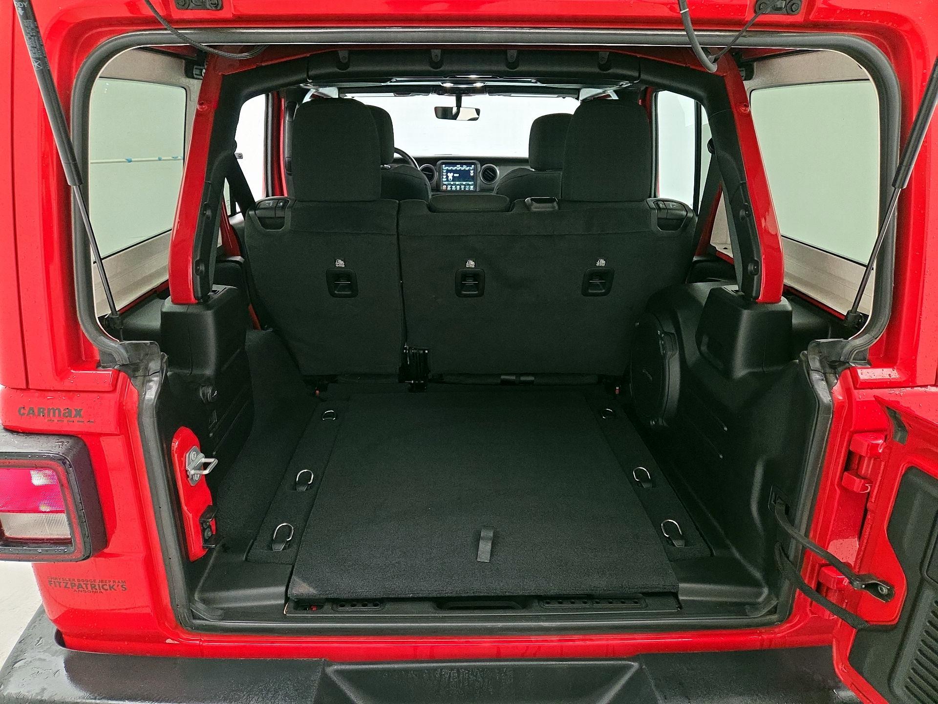 Thumbnail: 2021 Jeep Wrangler - 20