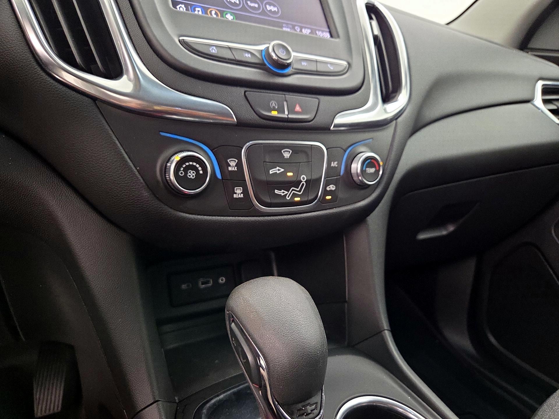 Thumbnail: 2022 Chevrolet Equinox - 16