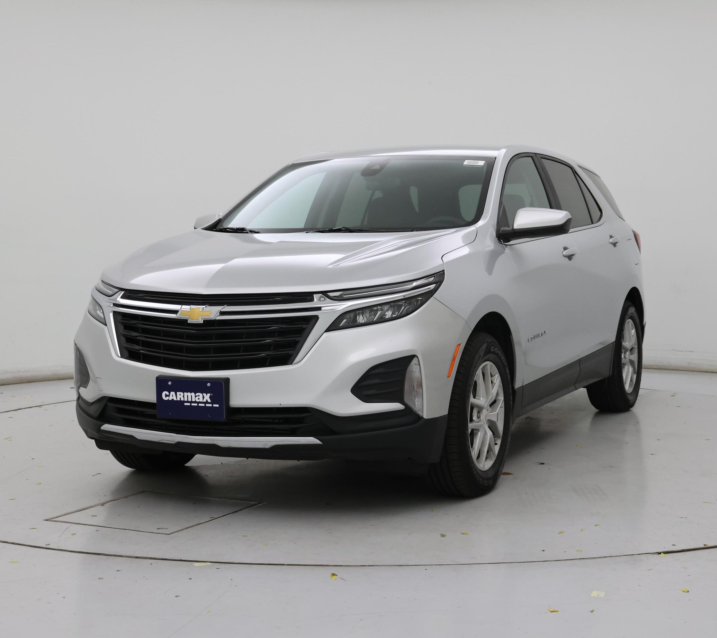 Thumbnail: 2022 Chevrolet Equinox - 4