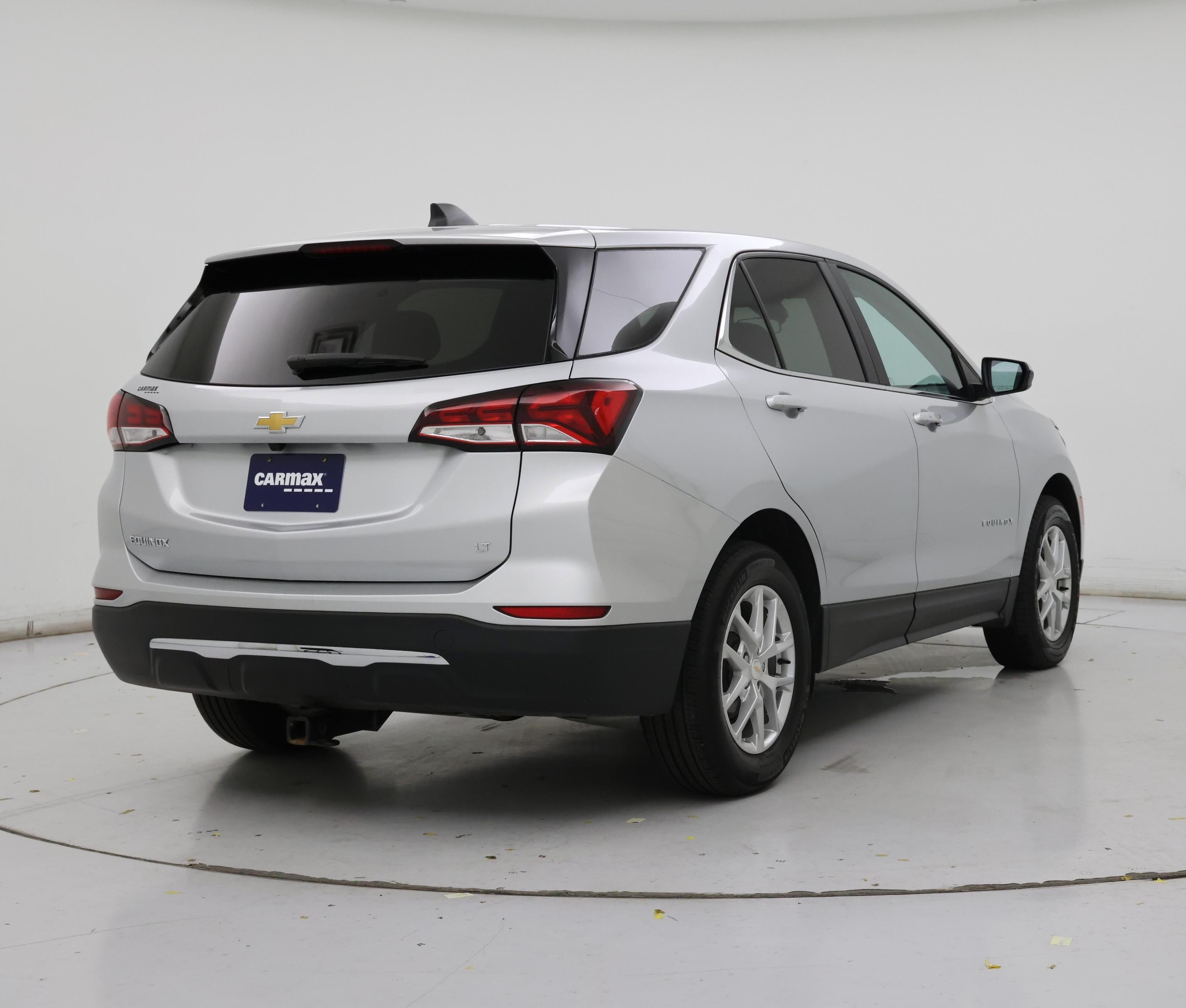 Thumbnail: 2022 Chevrolet Equinox - 8