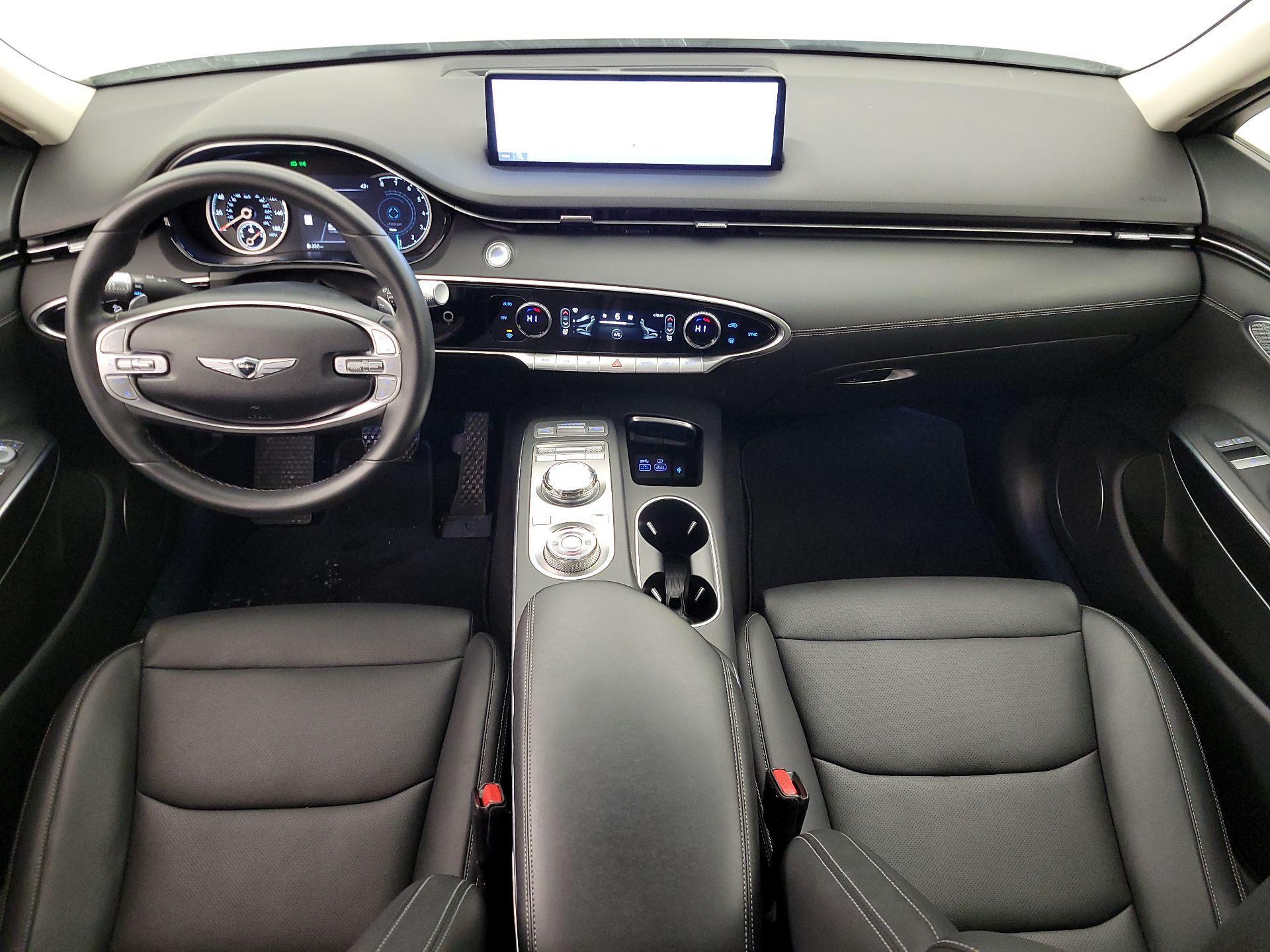 Thumbnail: 2025 Genesis GV70 - 9