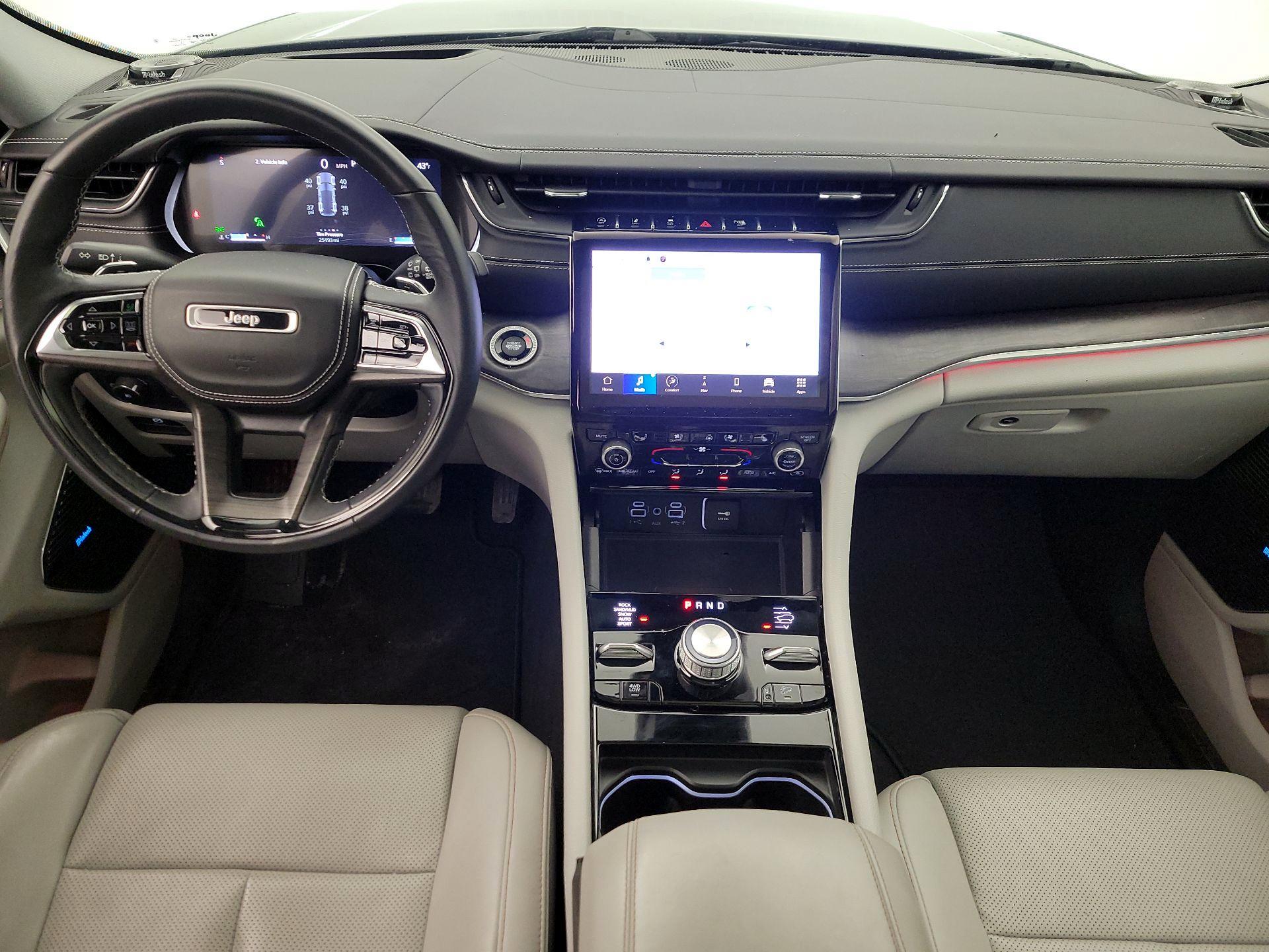 Thumbnail: 2023 Jeep Grand Cherokee - 9