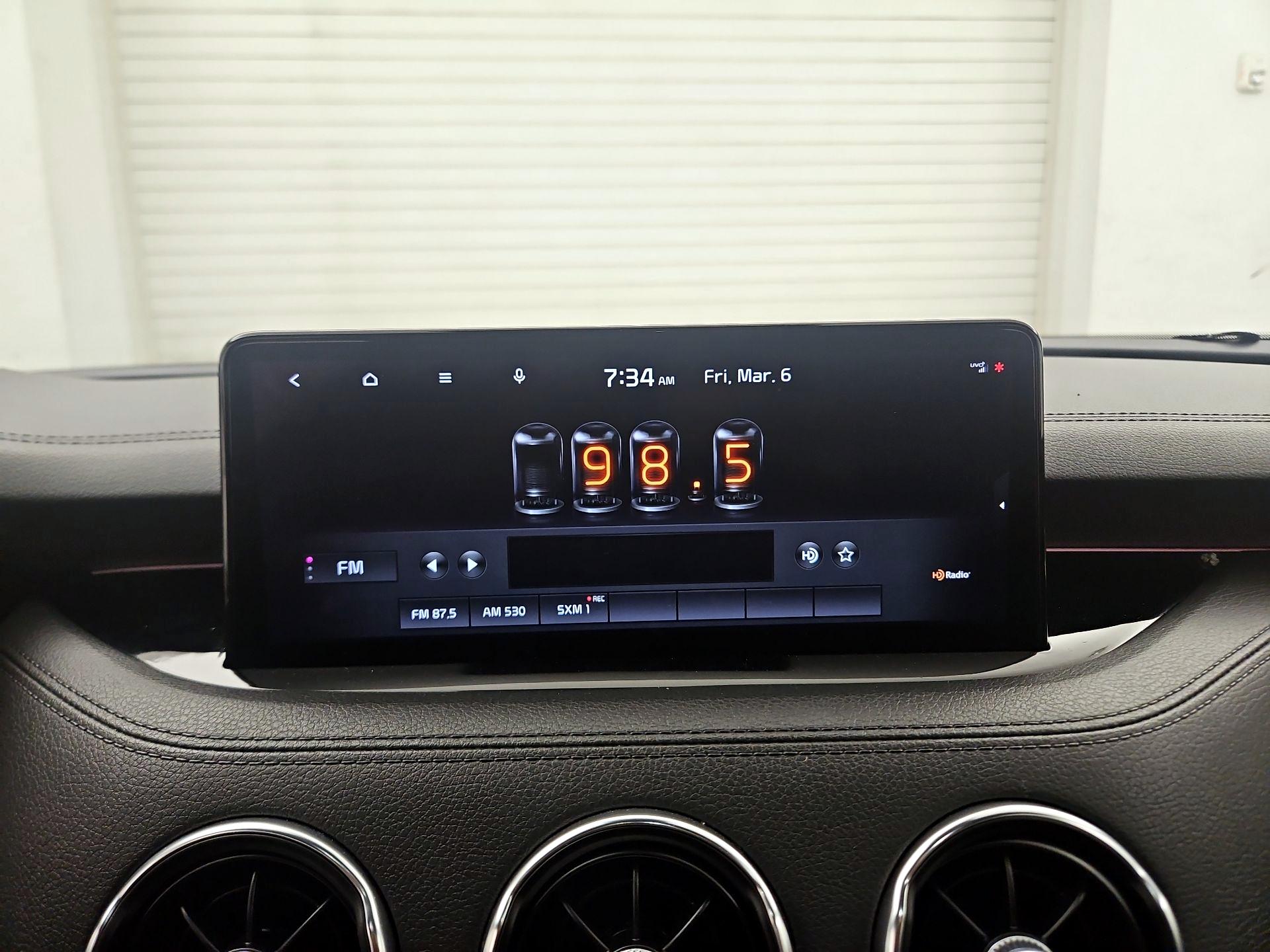 Thumbnail: 2022 Kia Stinger - 15