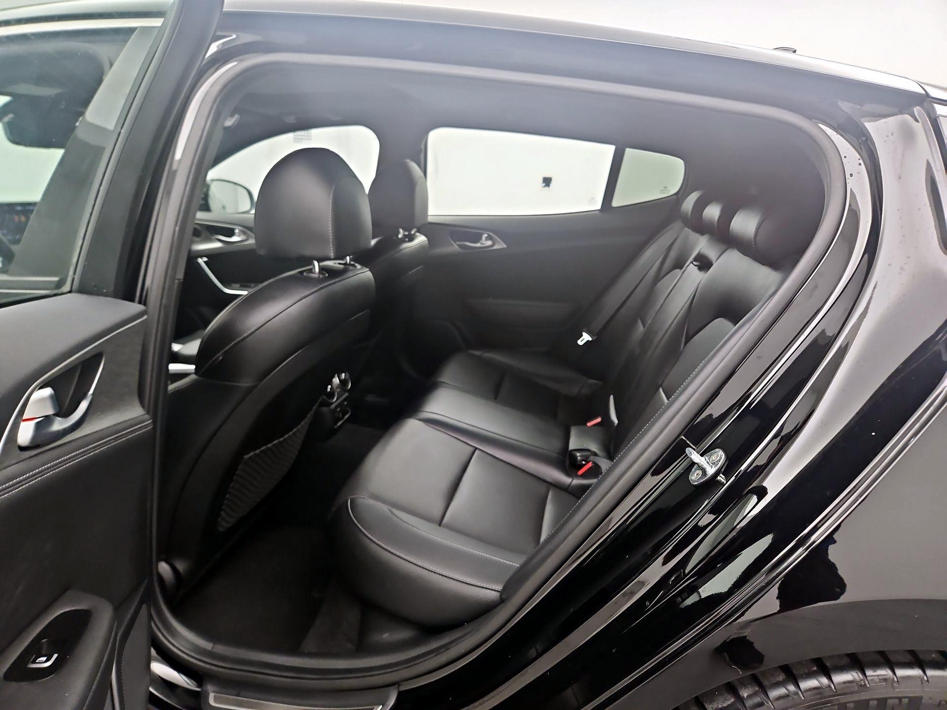 Thumbnail: 2022 Kia Stinger - 19