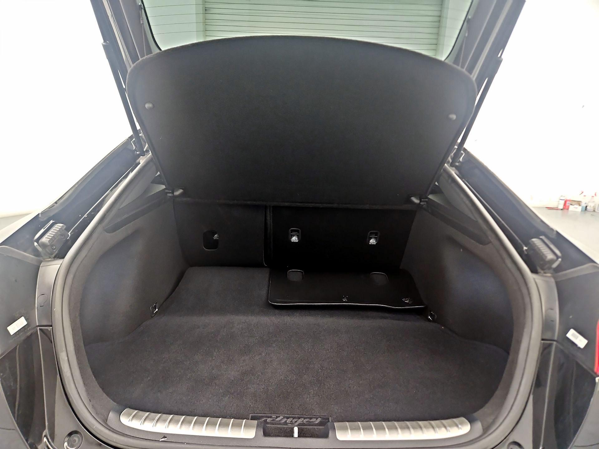 Thumbnail: 2022 Kia Stinger - 20