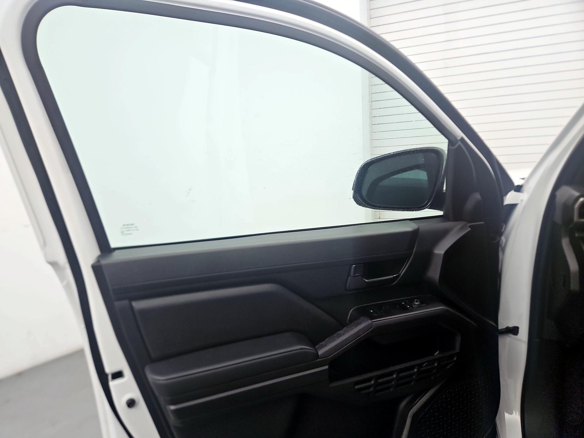 Thumbnail: 2024 Toyota Tacoma - 12