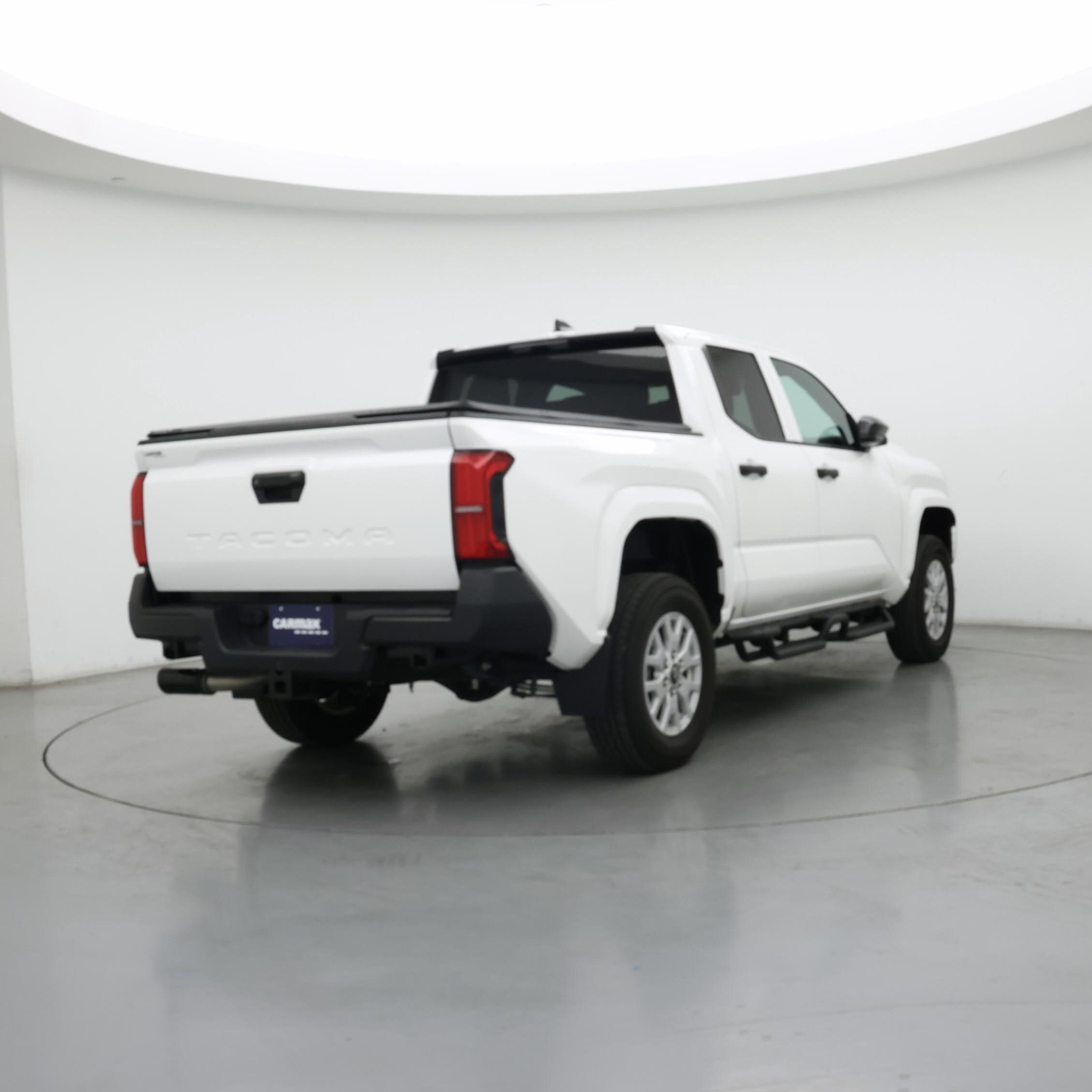 Thumbnail: 2024 Toyota Tacoma - 8