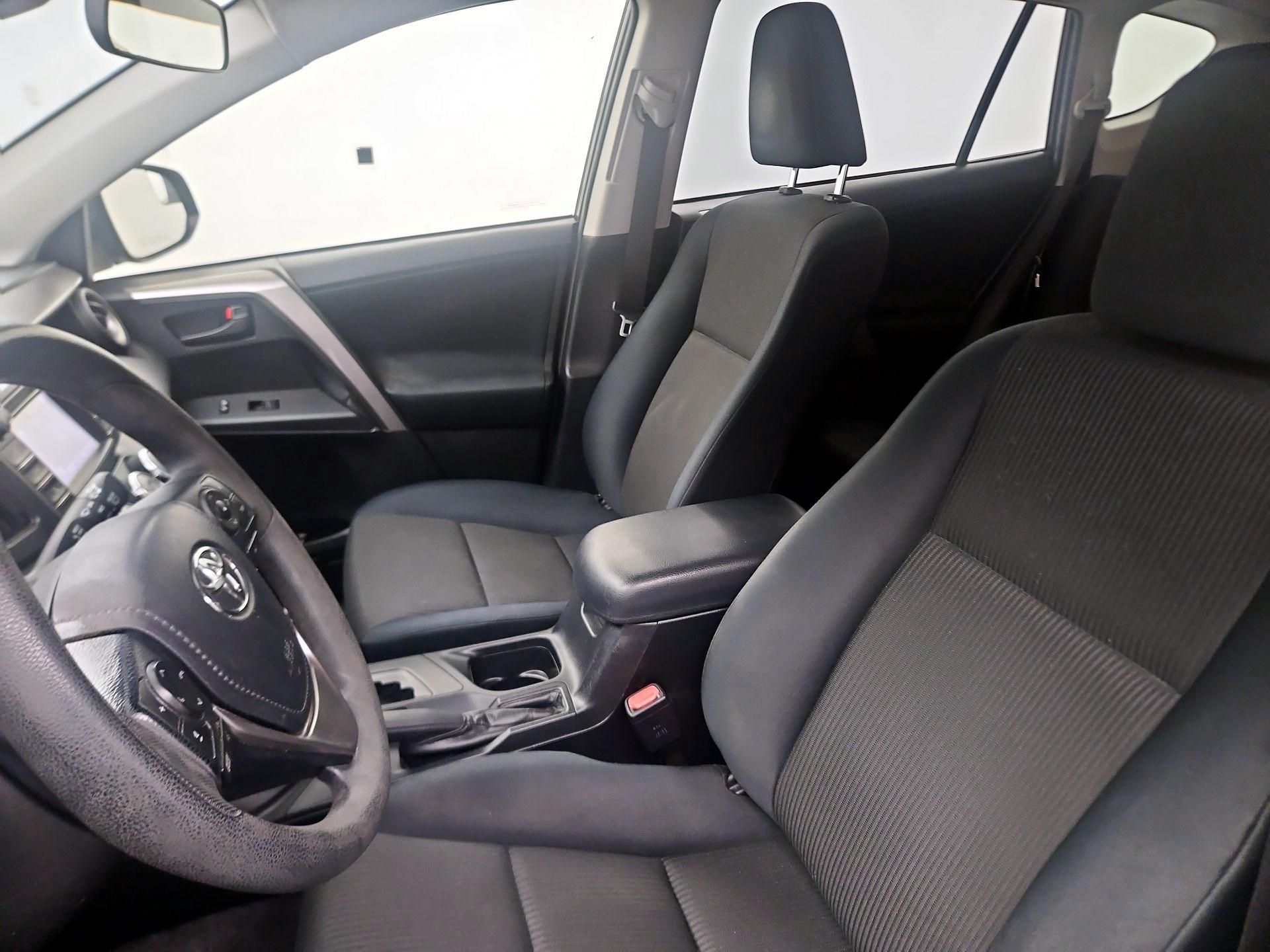 Thumbnail: 2017 Toyota RAV4 - 11