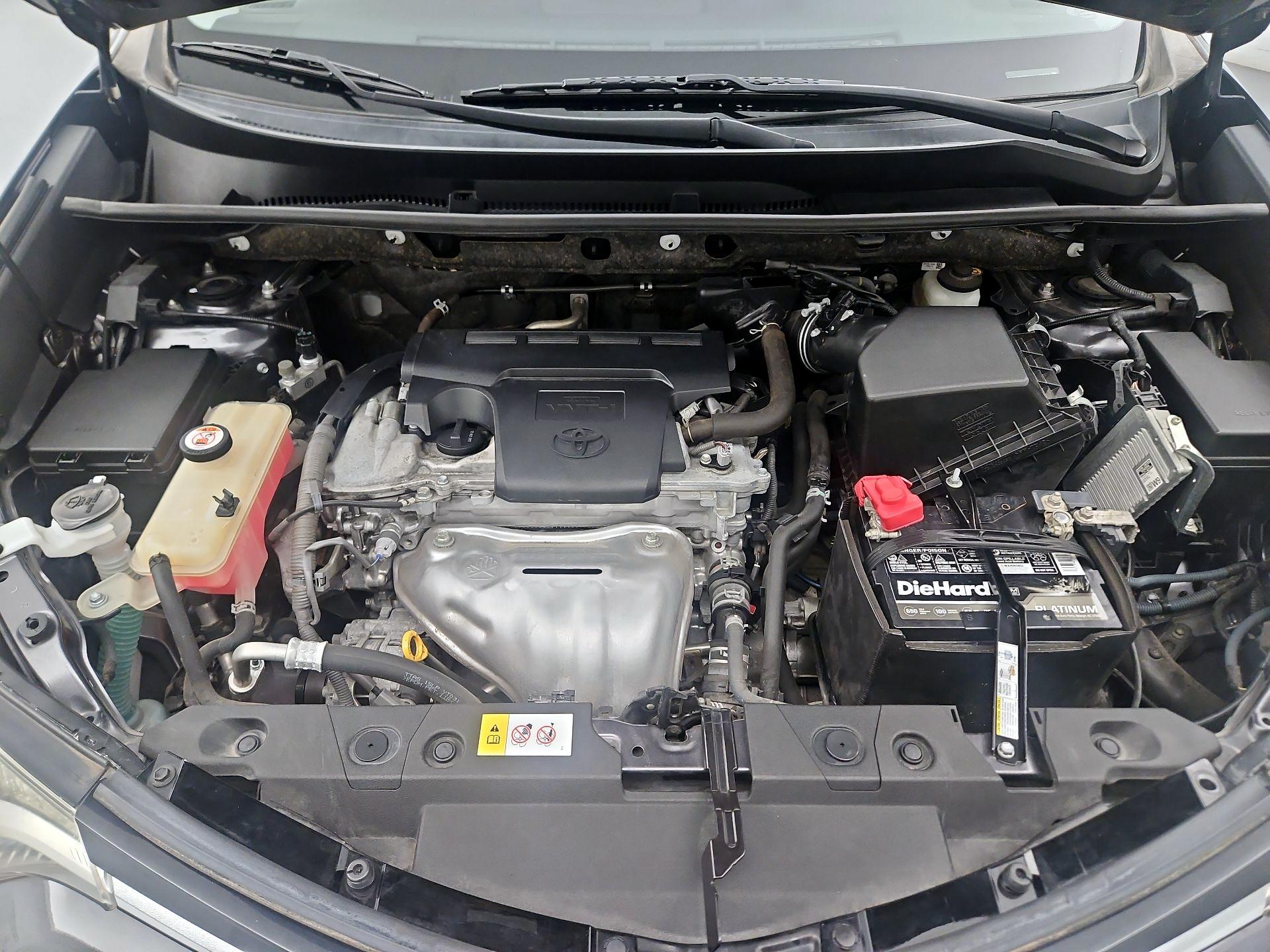 Thumbnail: 2017 Toyota RAV4 - 20