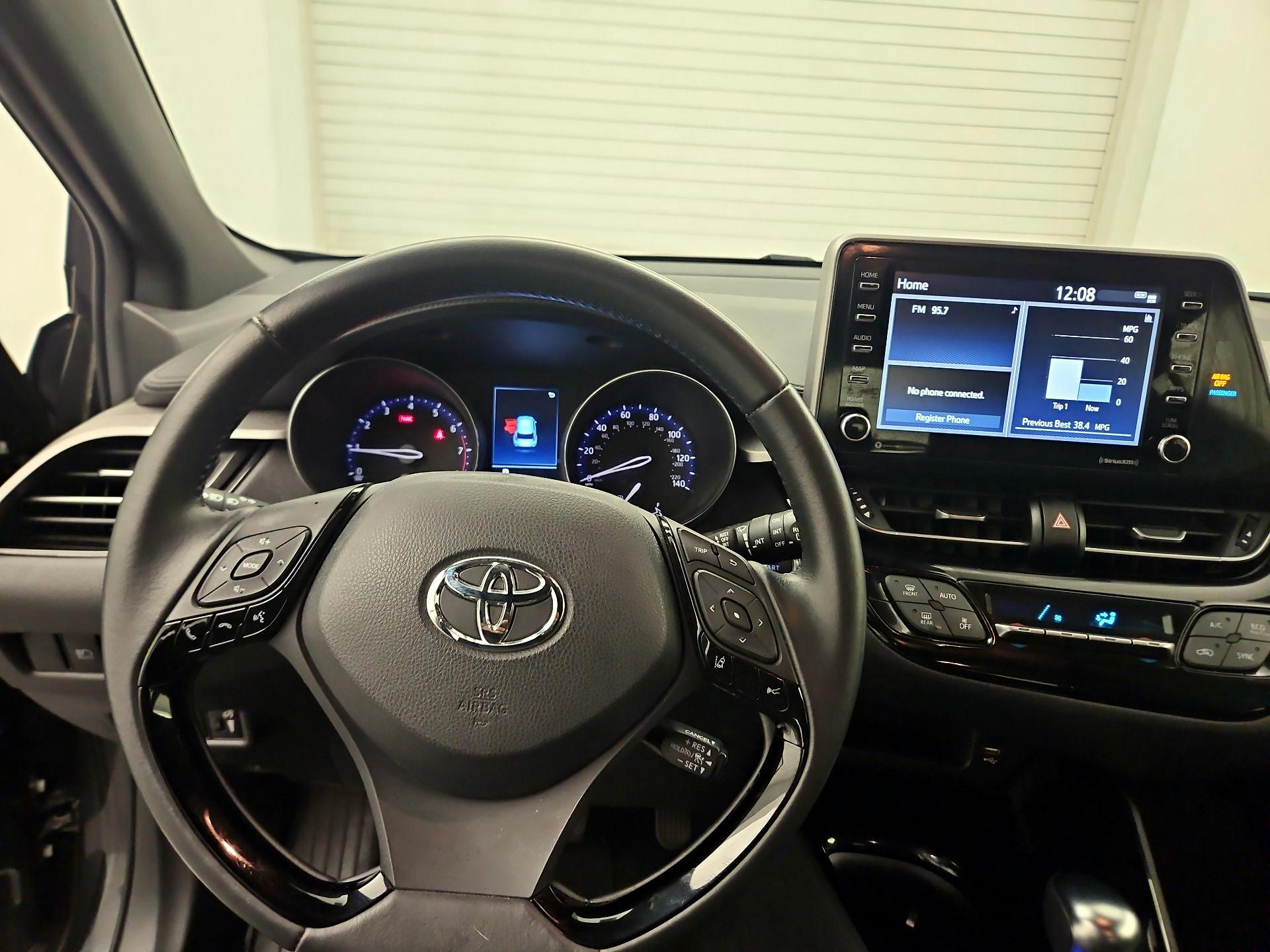 Thumbnail: 2021 Toyota C-HR - 10