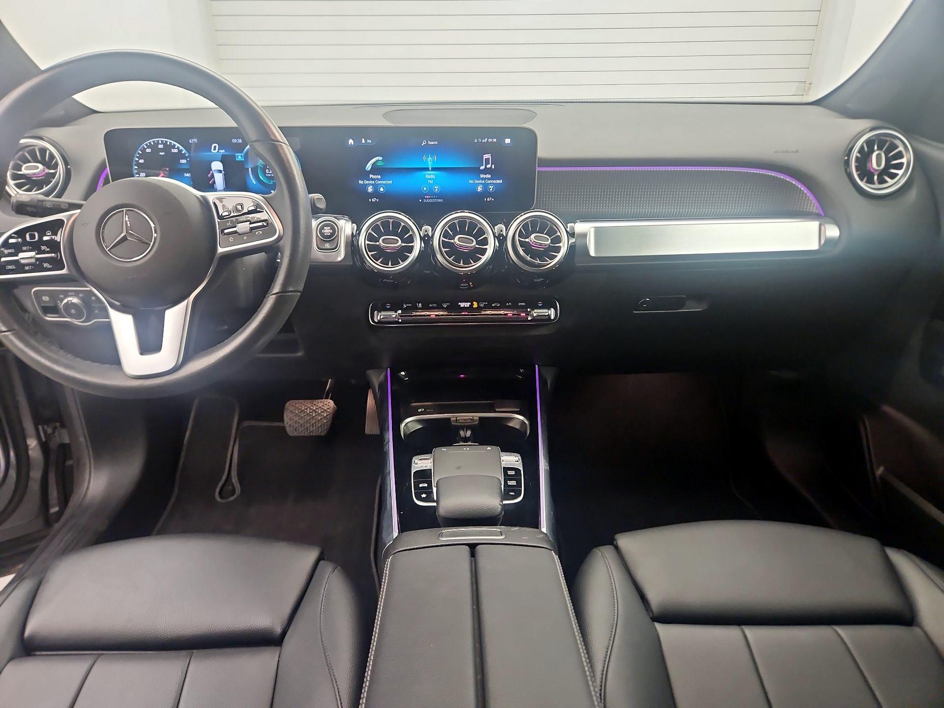 Thumbnail: 2020 Mercedes-Benz GLB - 9