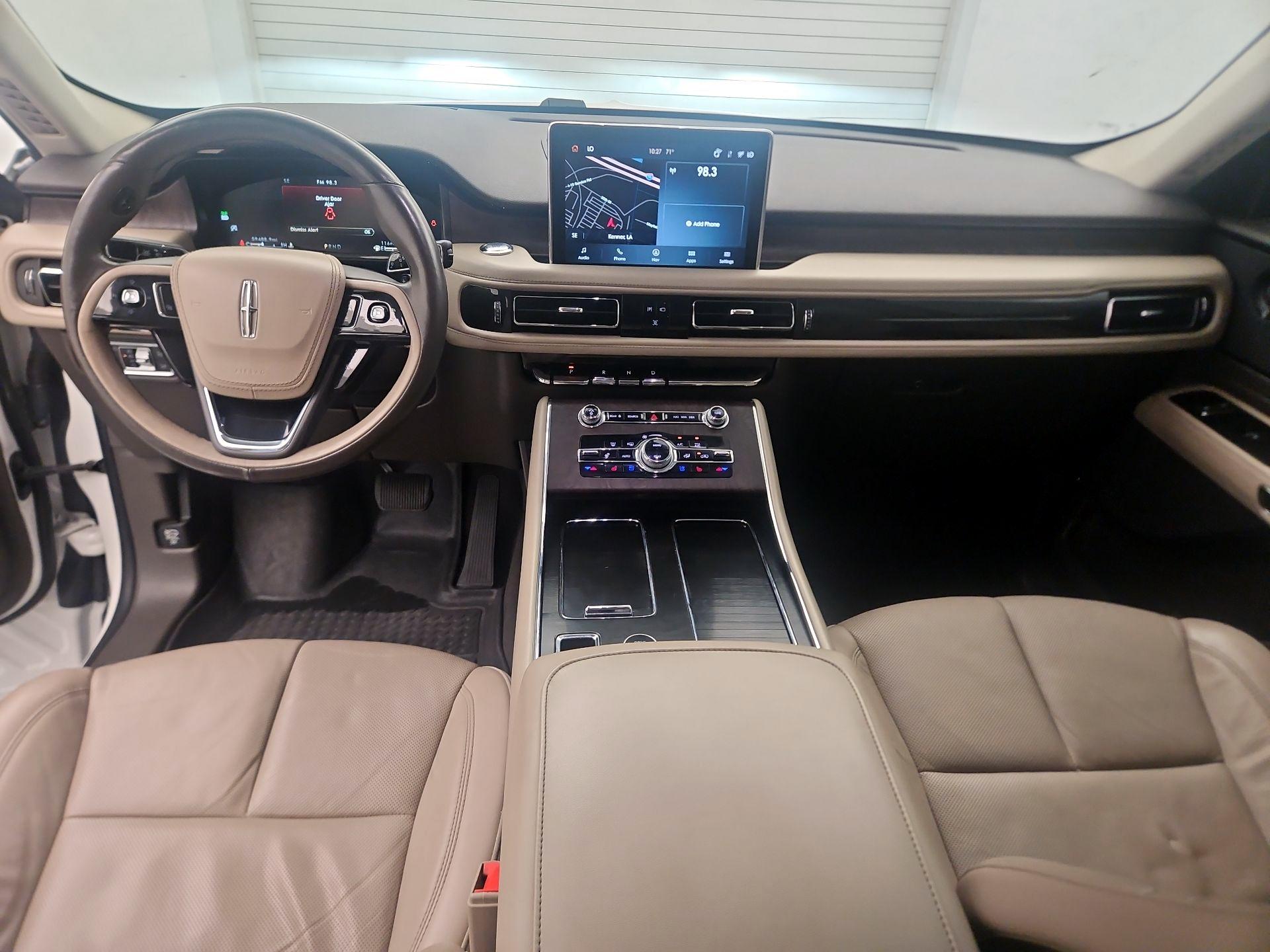 Thumbnail: 2021 Lincoln Aviator - 9
