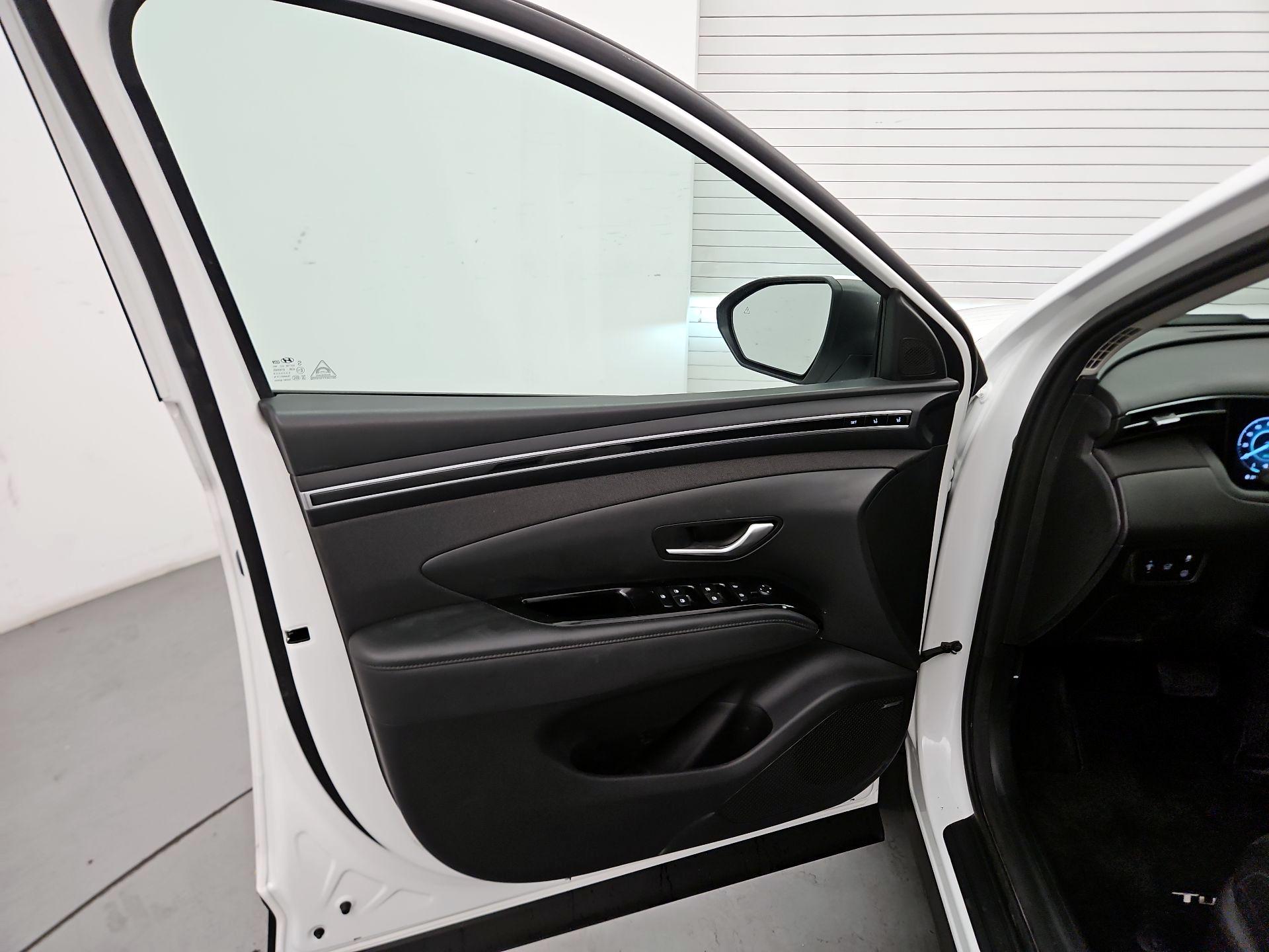 Thumbnail: 2024 Hyundai Tucson - 12