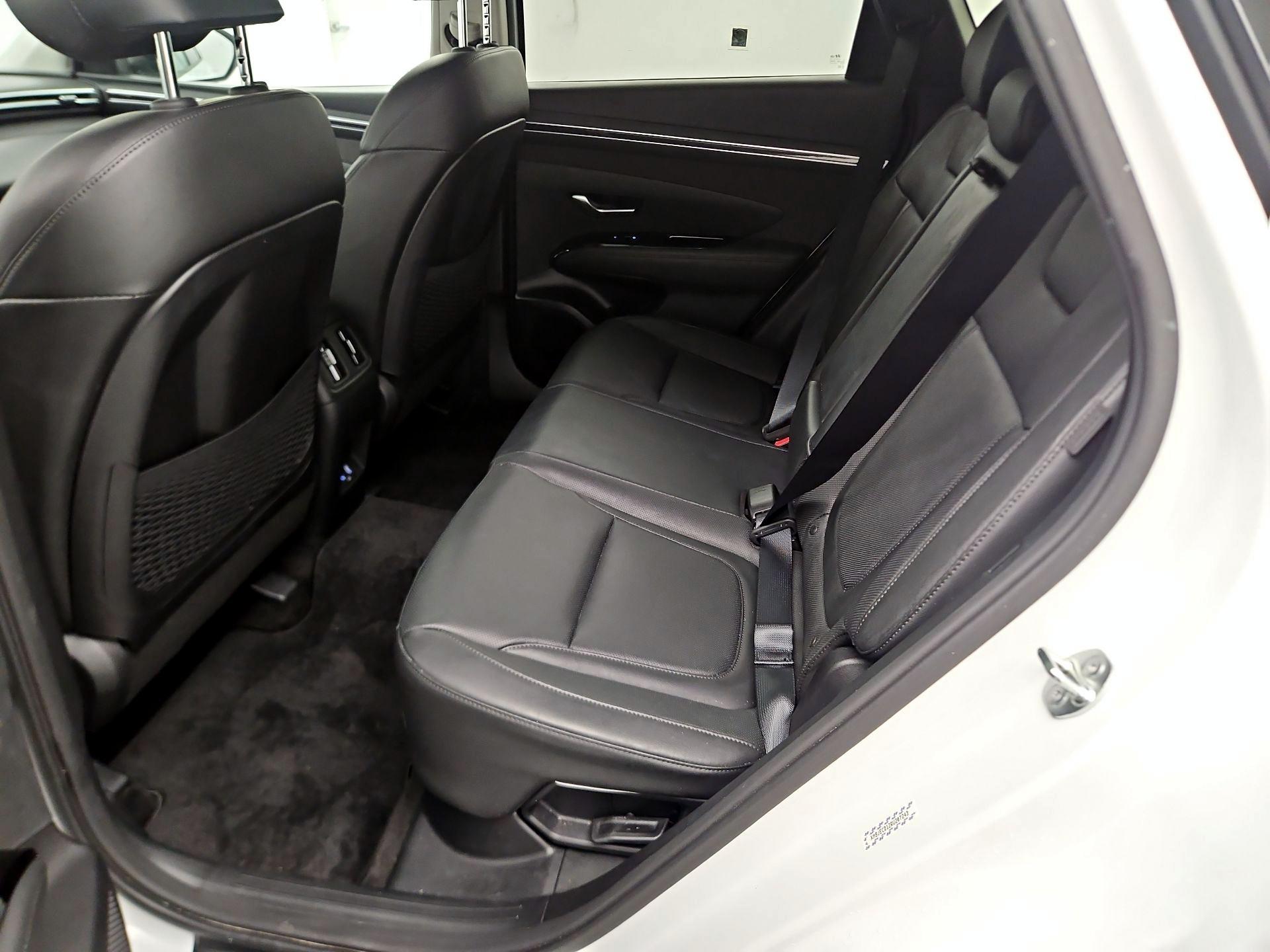 Thumbnail: 2024 Hyundai Tucson - 19