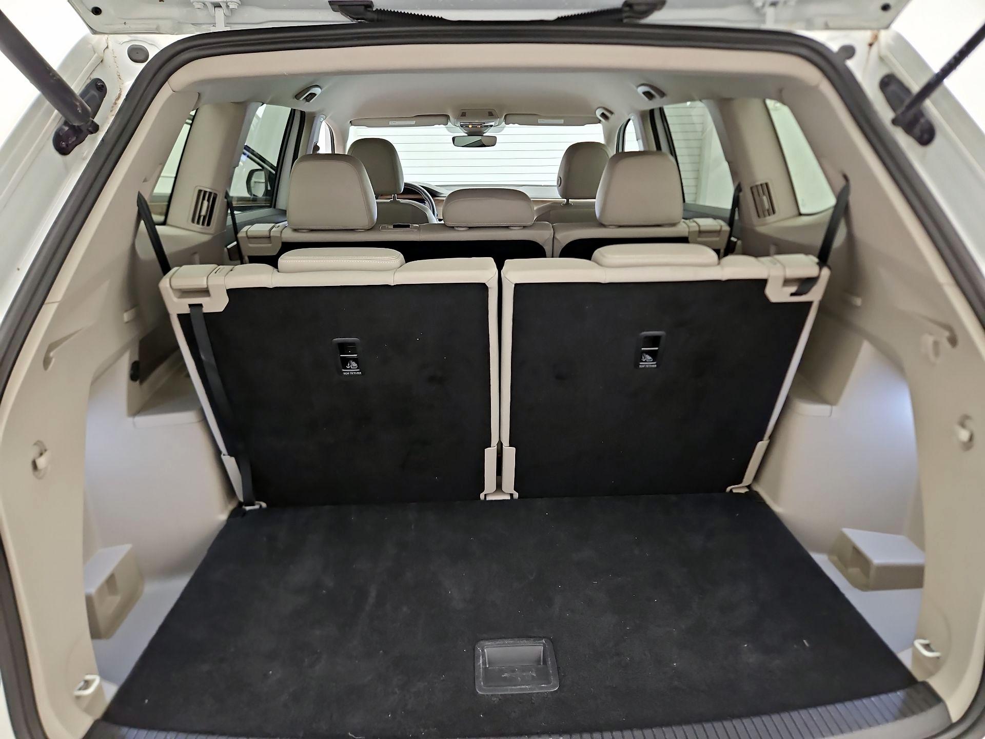 Thumbnail: 2024 Volkswagen Atlas - 19