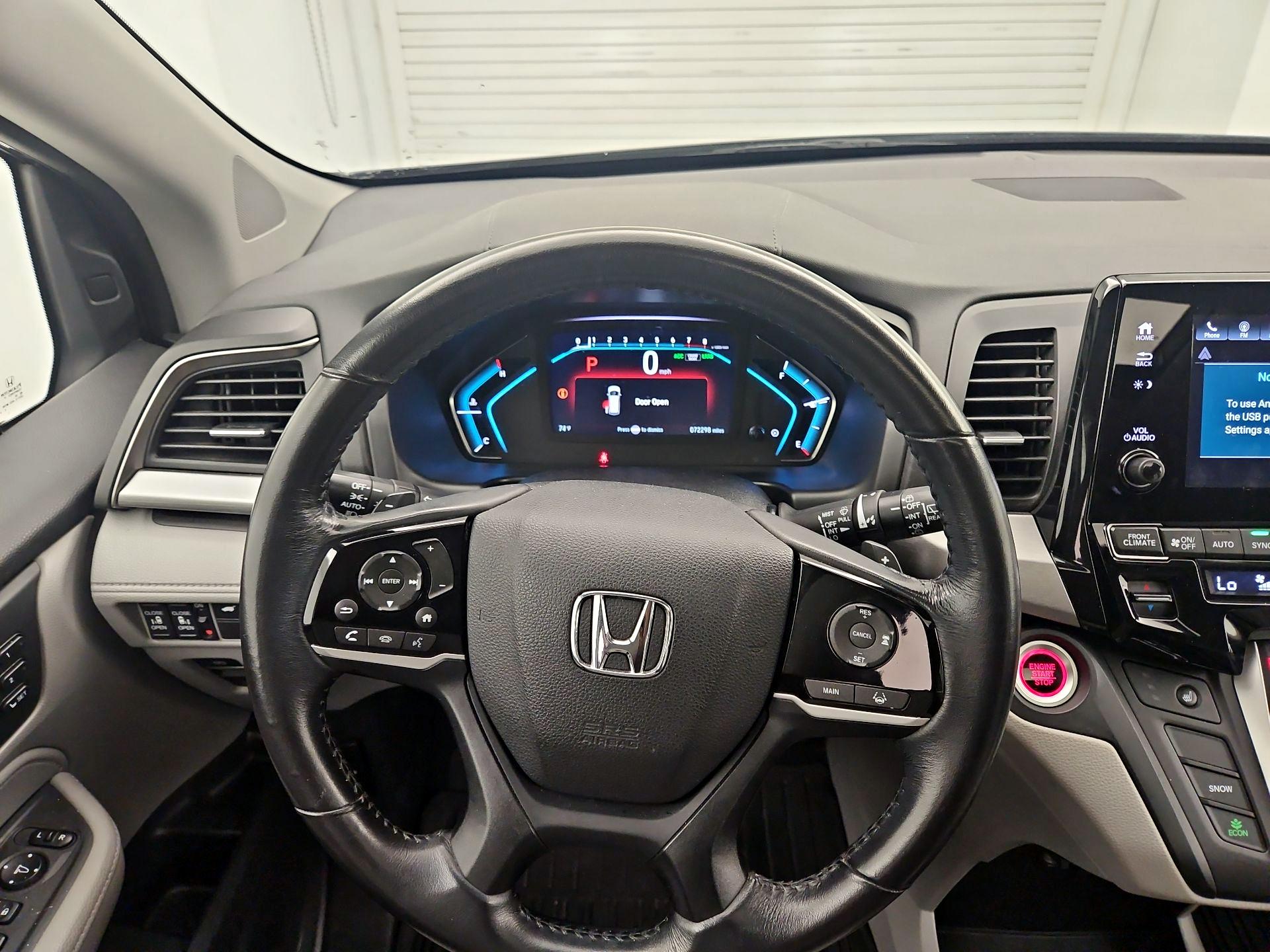 Thumbnail: 2018 Honda Odyssey - 10