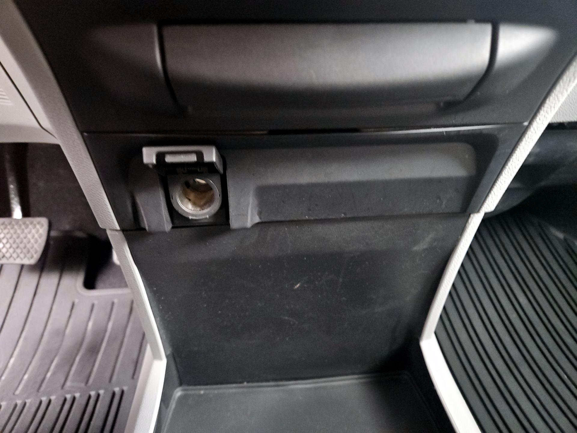 Thumbnail: 2018 Honda Odyssey - 19