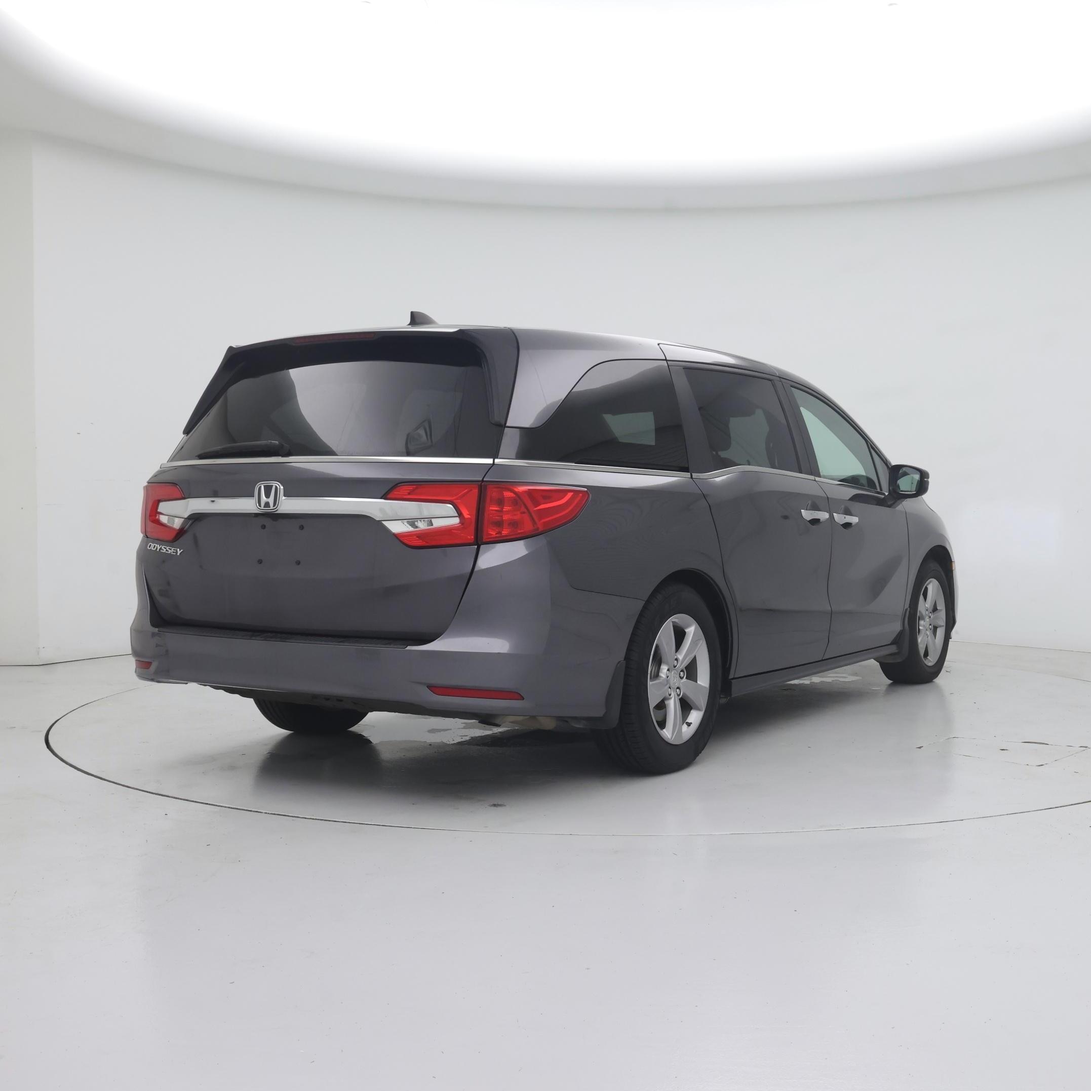 Thumbnail: 2018 Honda Odyssey - 8