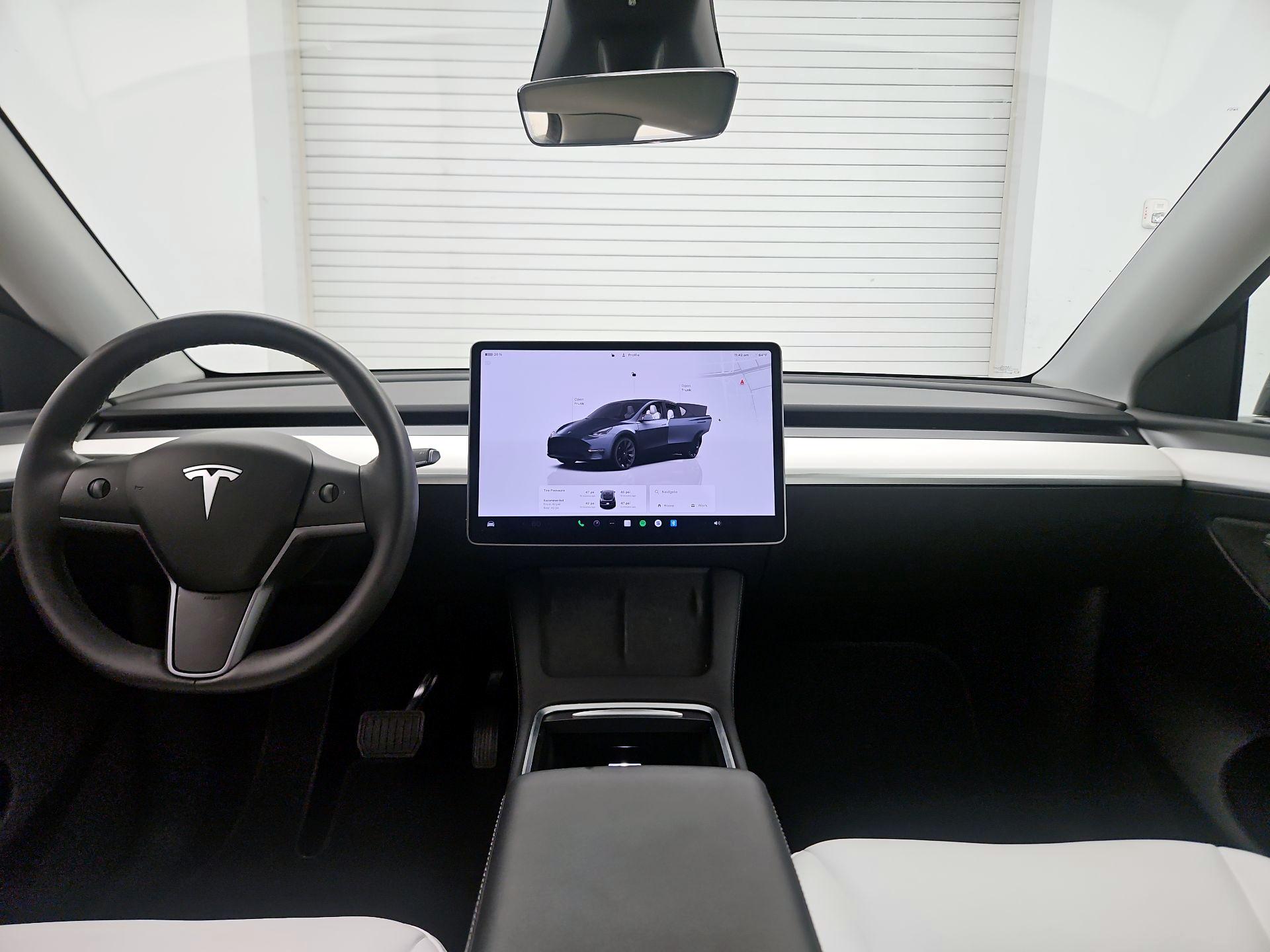 Thumbnail: 2023 Tesla Model Y - 9