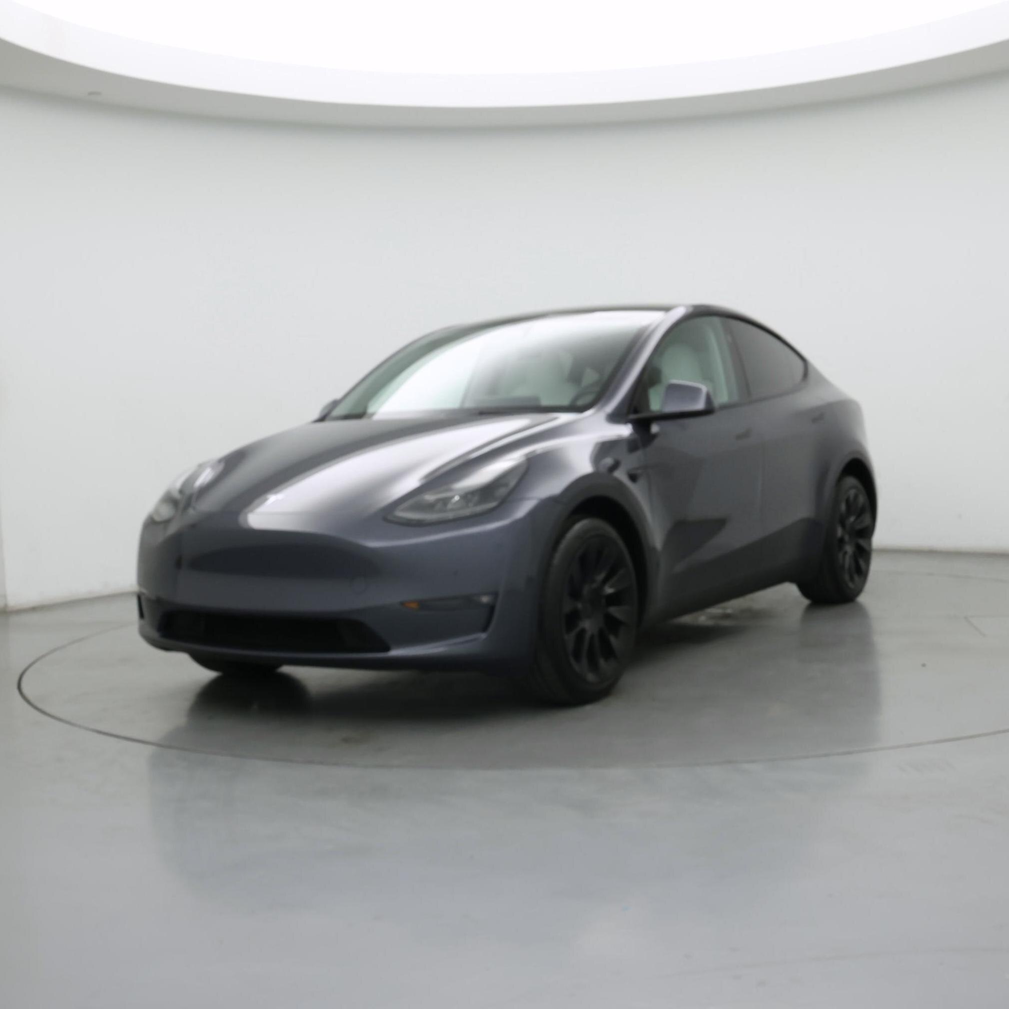 Thumbnail: 2023 Tesla Model Y - 4