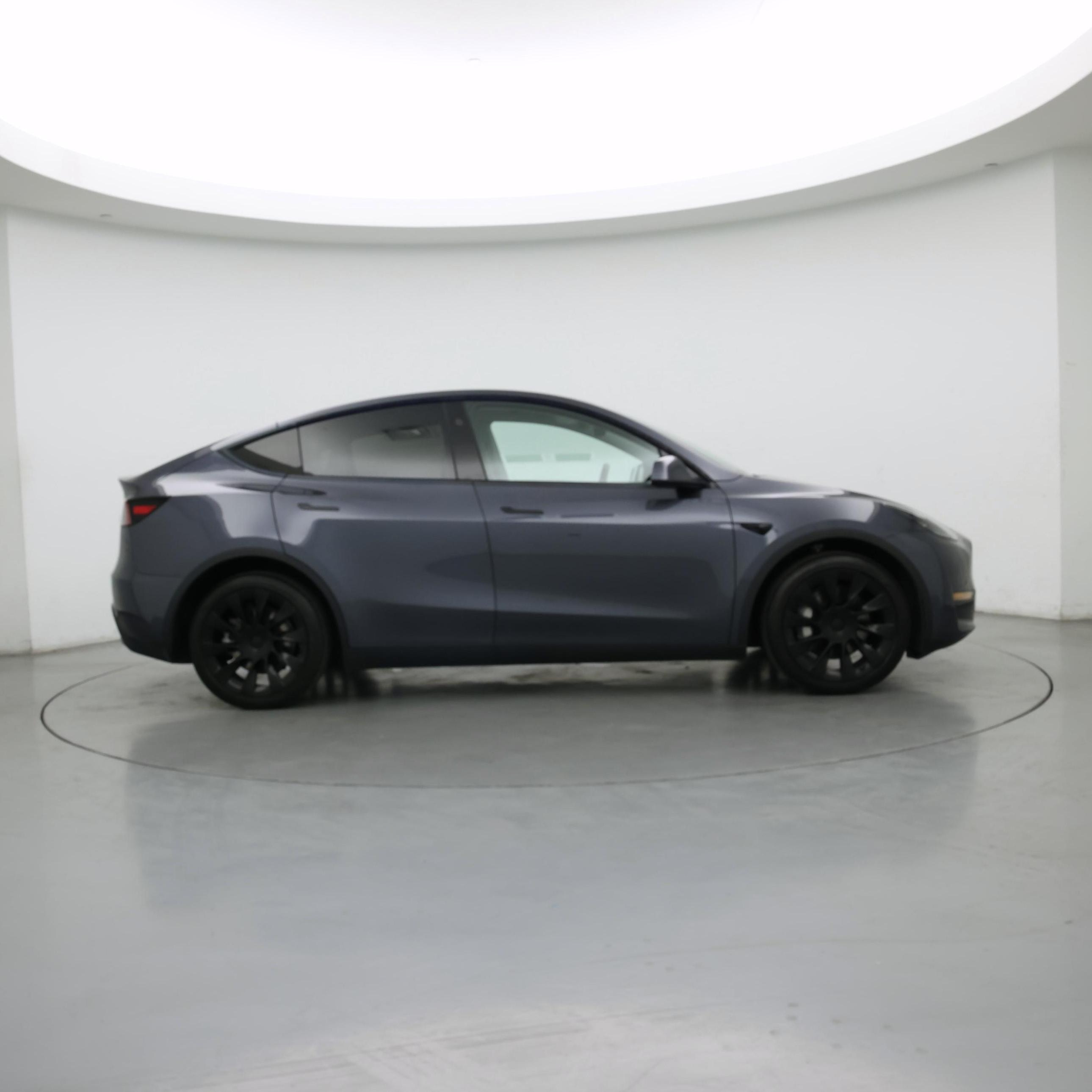 Thumbnail: 2023 Tesla Model Y - 7