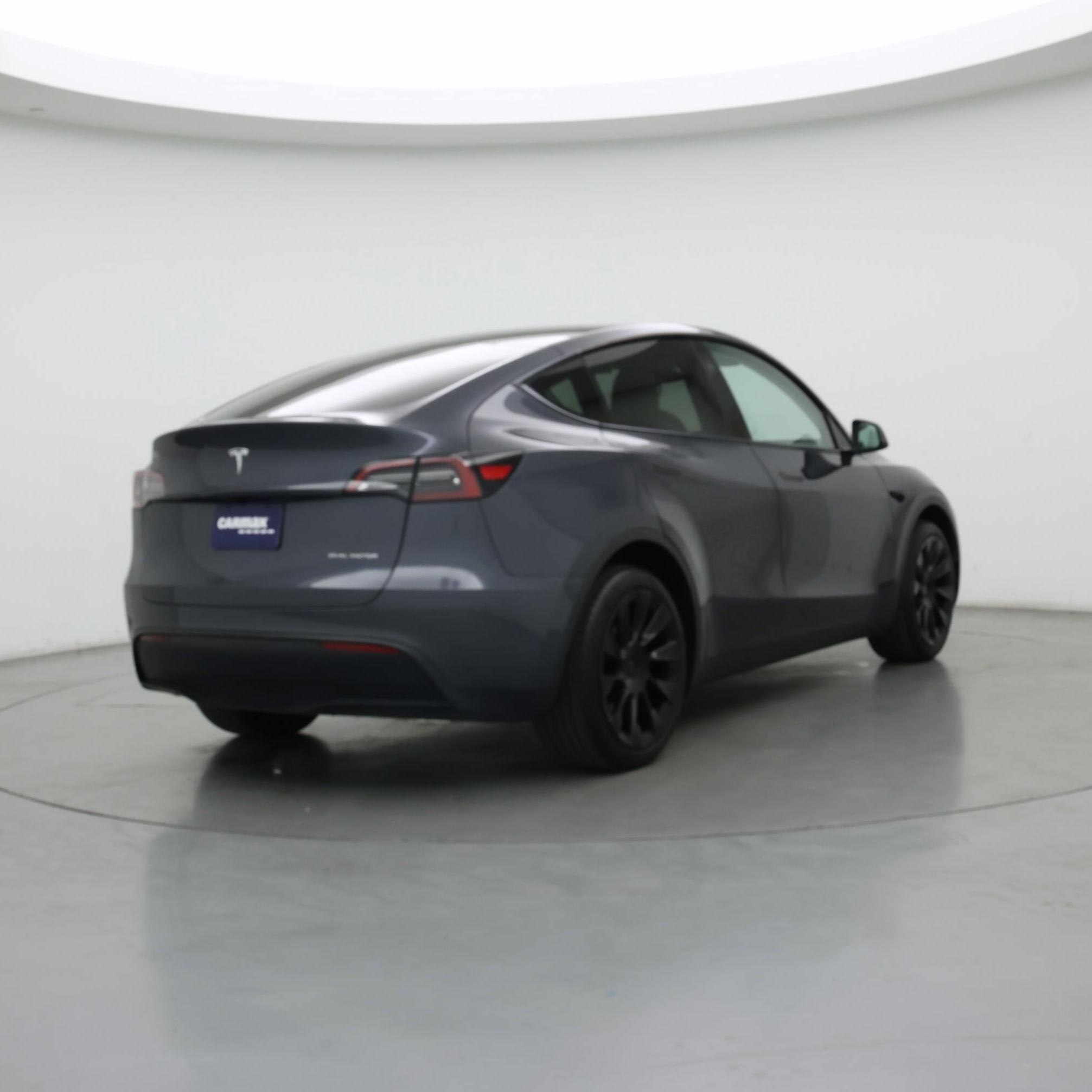 Thumbnail: 2023 Tesla Model Y - 8