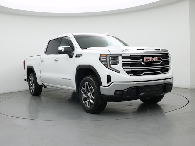 White 2023 GMC Sierra 1500 SLT Crew Cab 4WD Pickup Truck Four-Wheel Drive Automatic