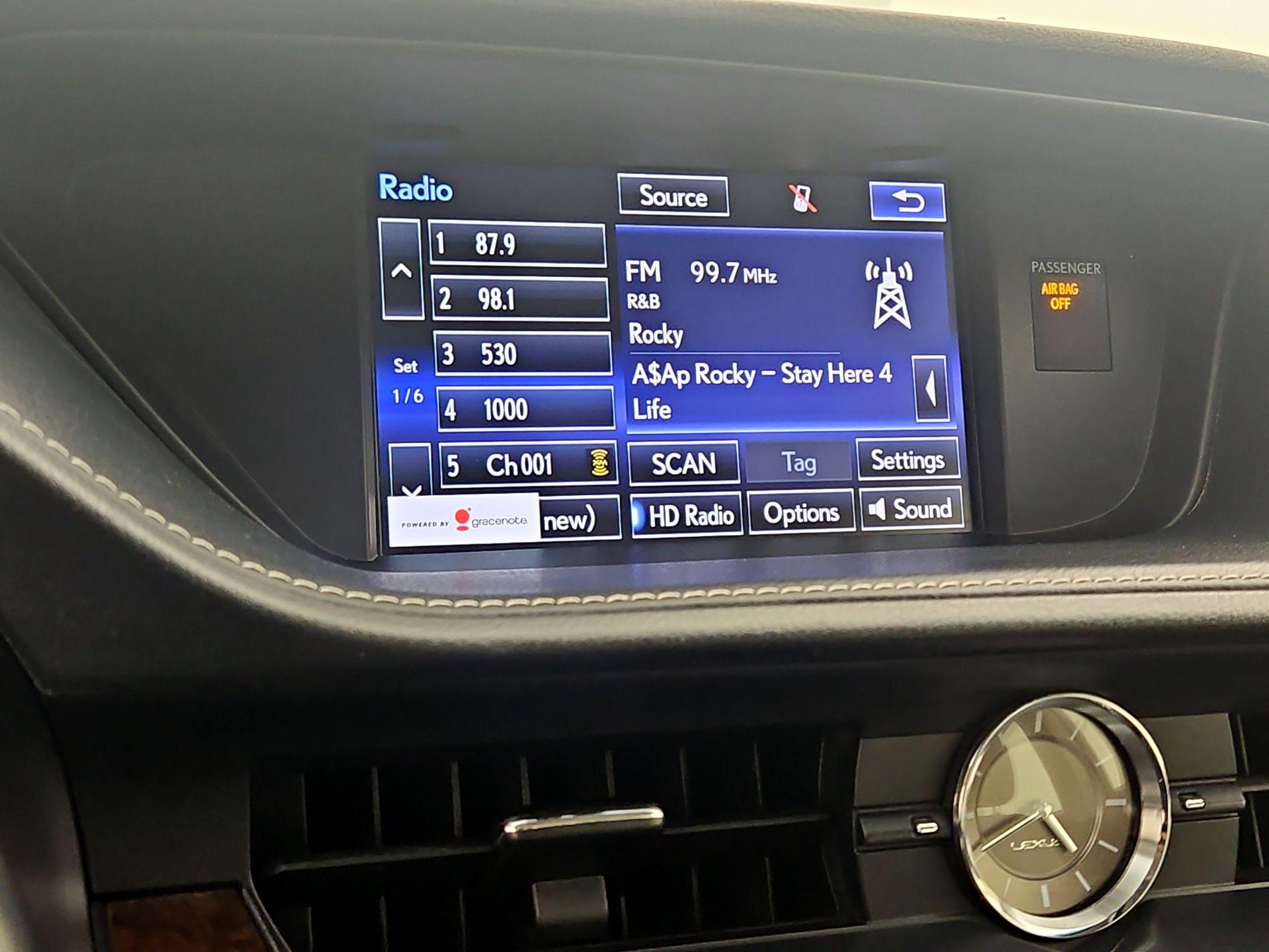 Thumbnail: 2015 Lexus ES - 15