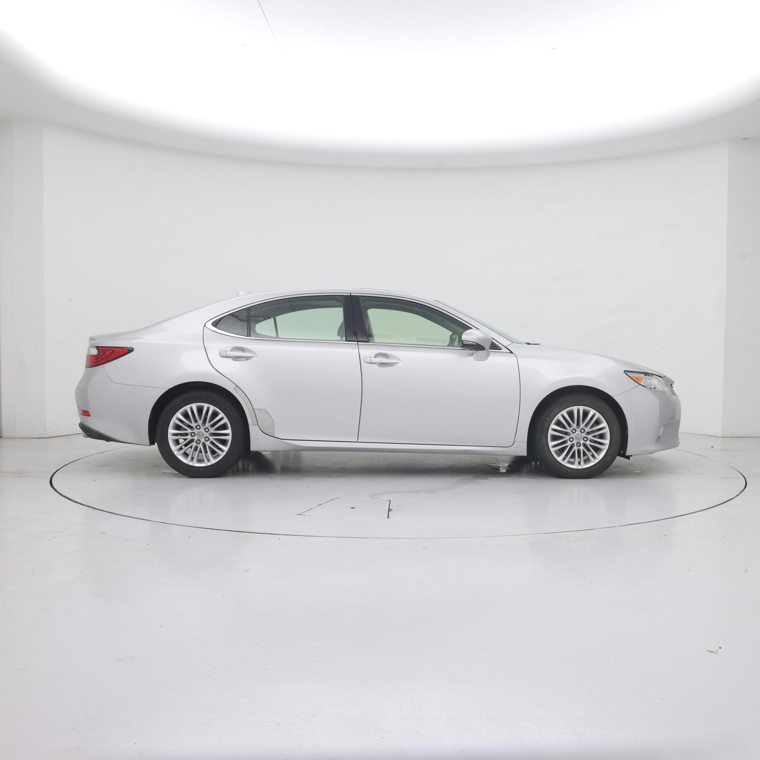 Thumbnail: 2015 Lexus ES - 7