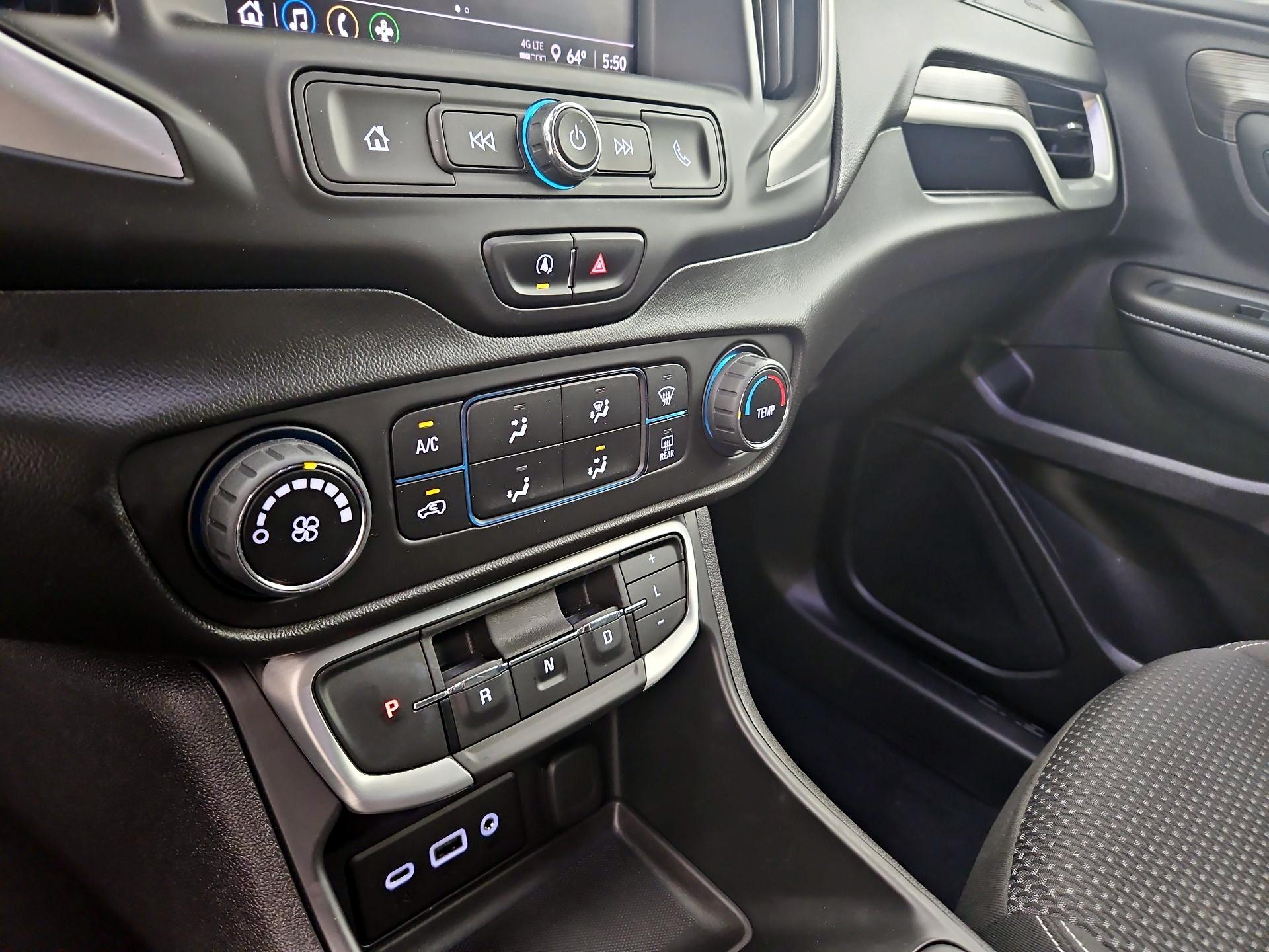 Thumbnail: 2022 GMC Terrain - 15