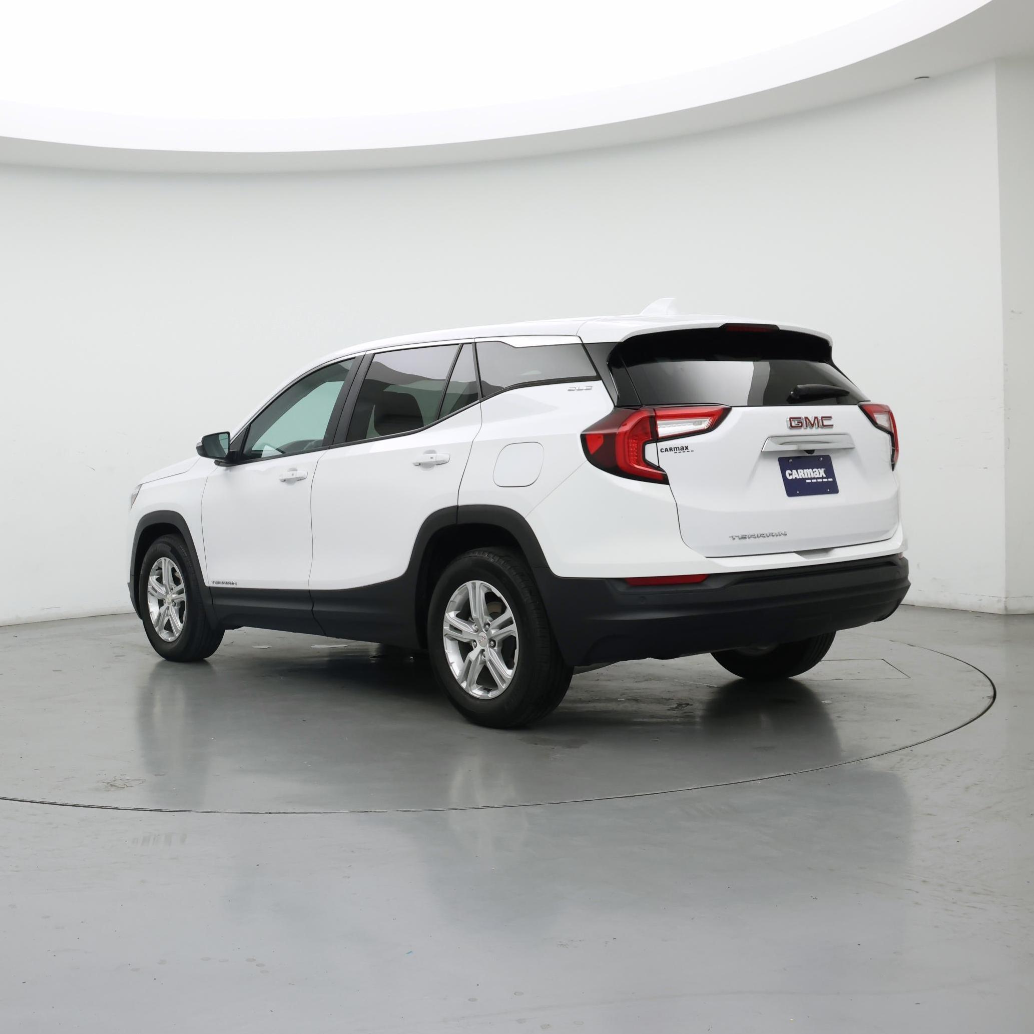 Thumbnail: 2022 GMC Terrain - 2