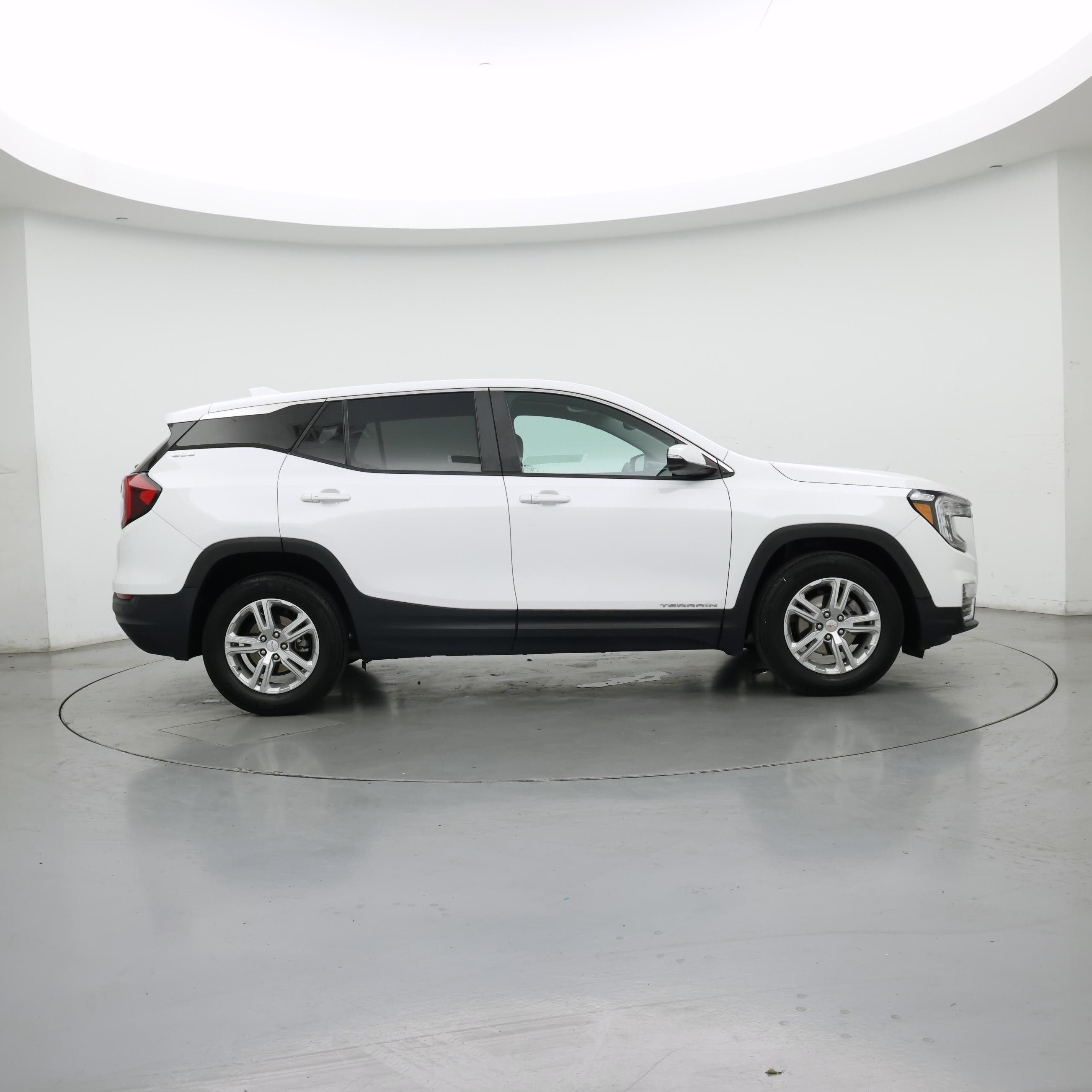 Thumbnail: 2022 GMC Terrain - 7