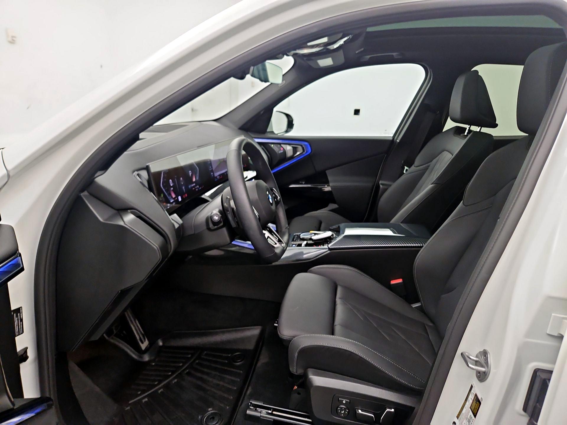 Thumbnail: 2026 BMW X3 - 11