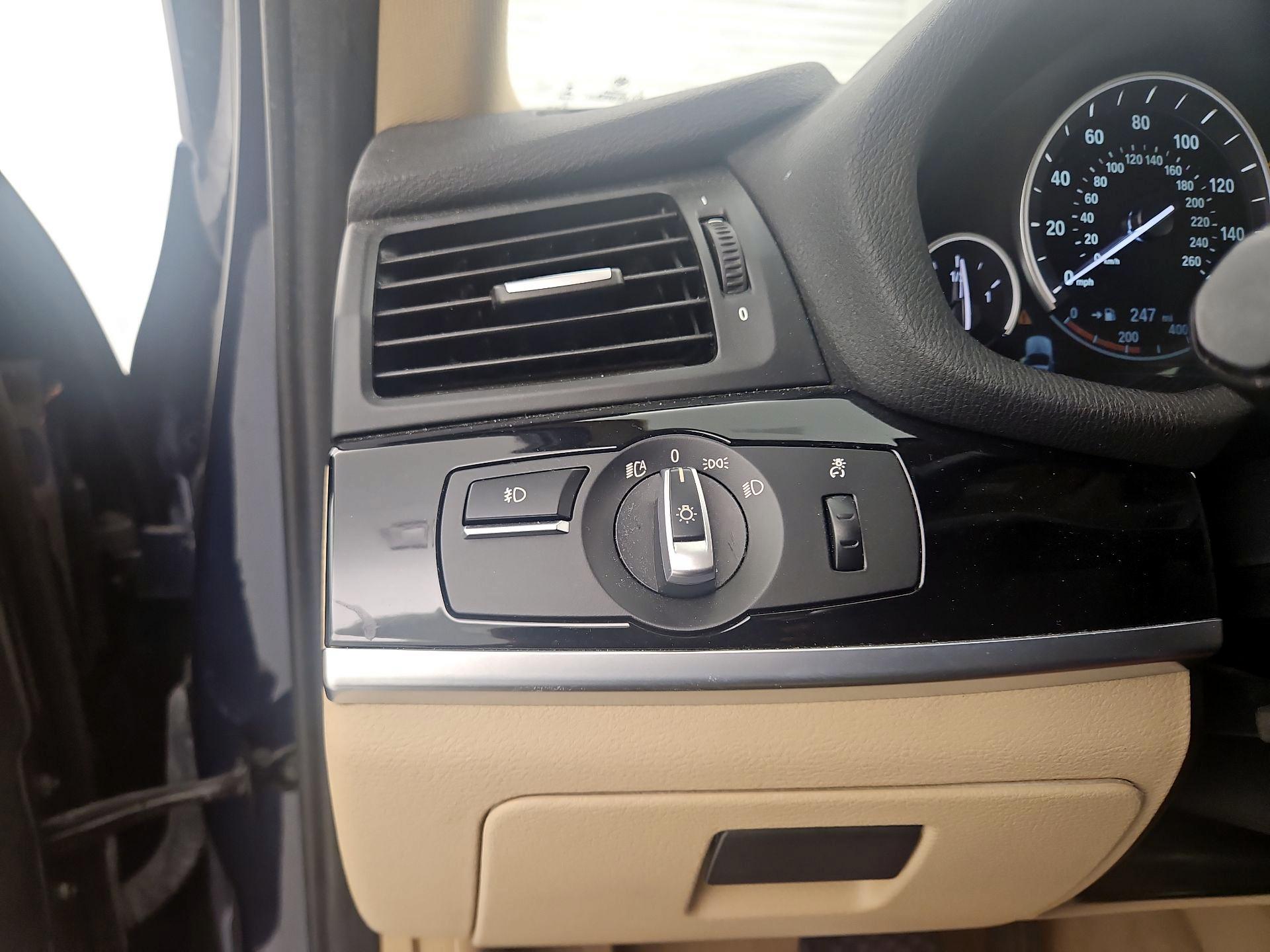 Thumbnail: 2015 BMW X3 - 13