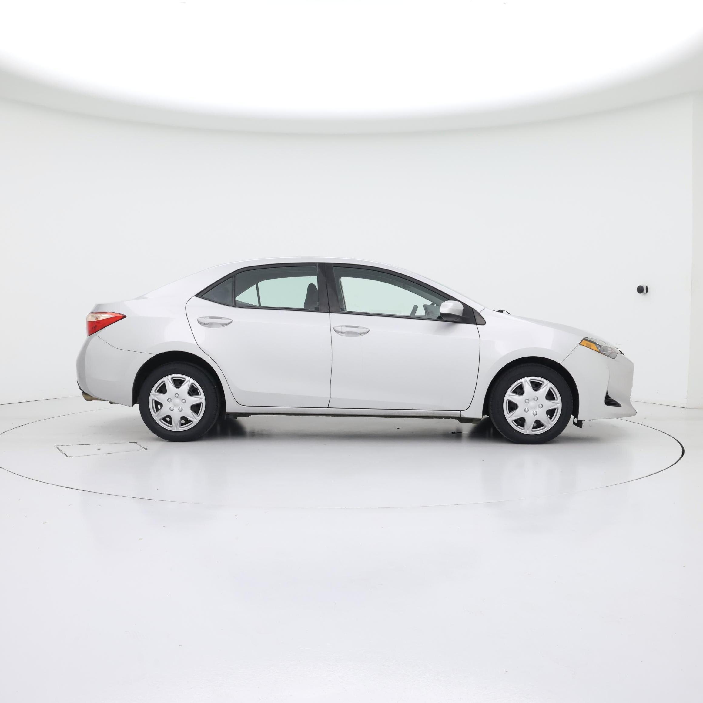 Thumbnail: 2018 Toyota Corolla - 7