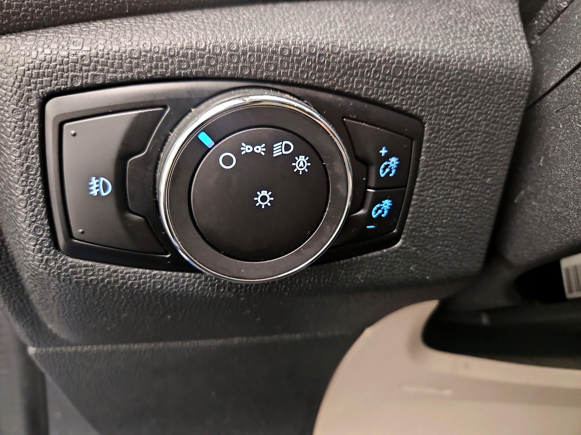 Thumbnail: 2021 Ford EcoSport - 13