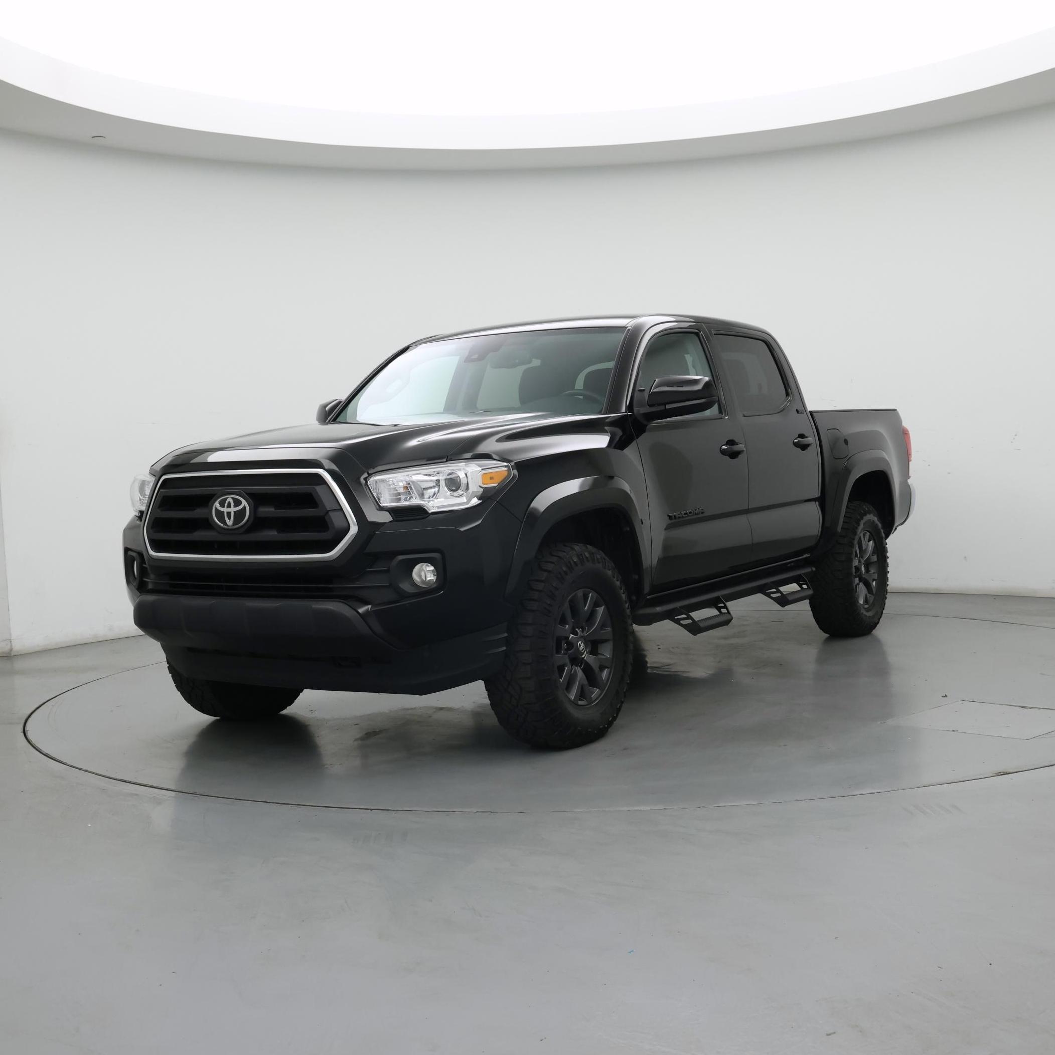 Thumbnail: 2023 Toyota Tacoma - 4