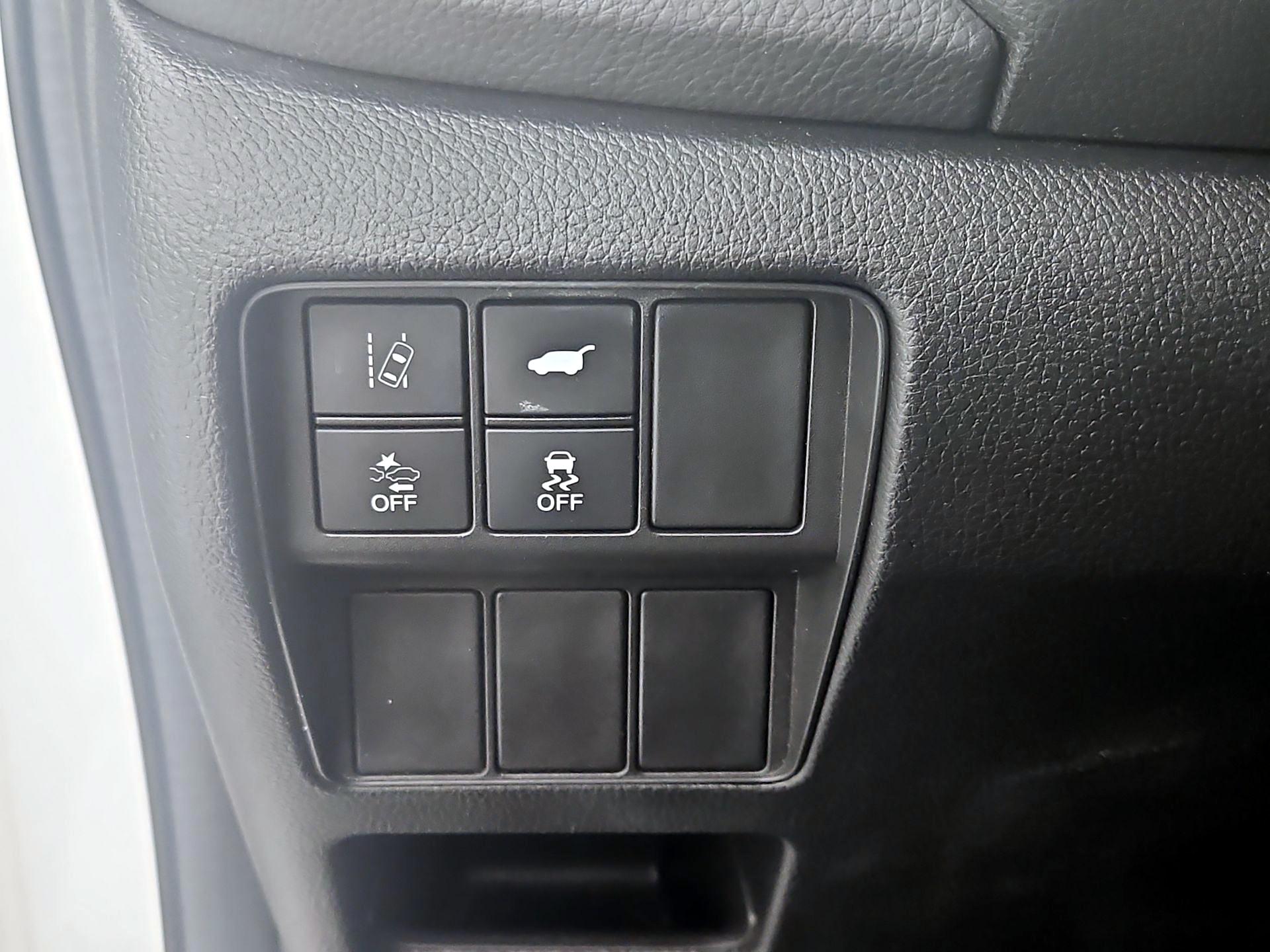 Thumbnail: 2017 Honda CR-V - 13