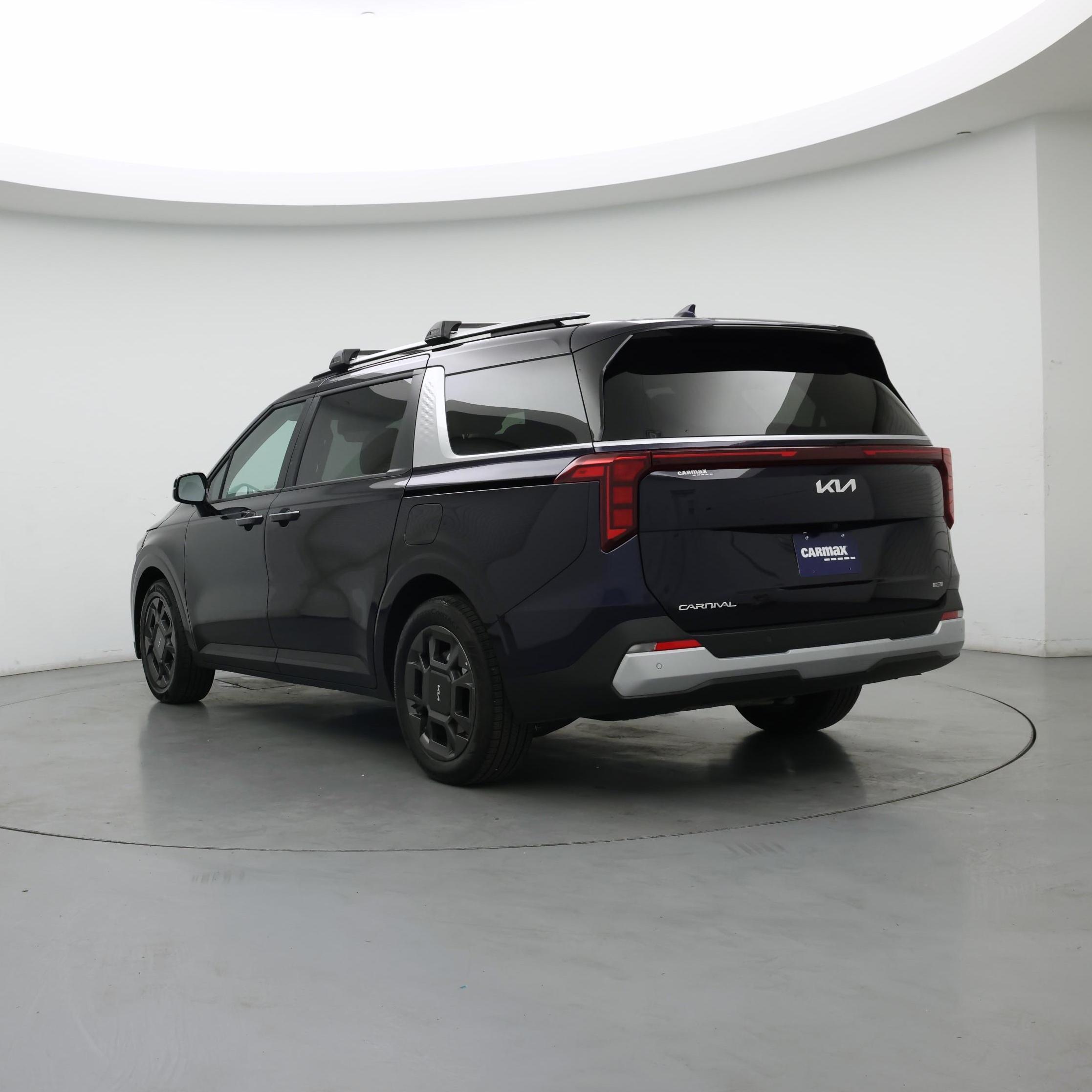 Thumbnail: 2025 Kia Carnival - 2
