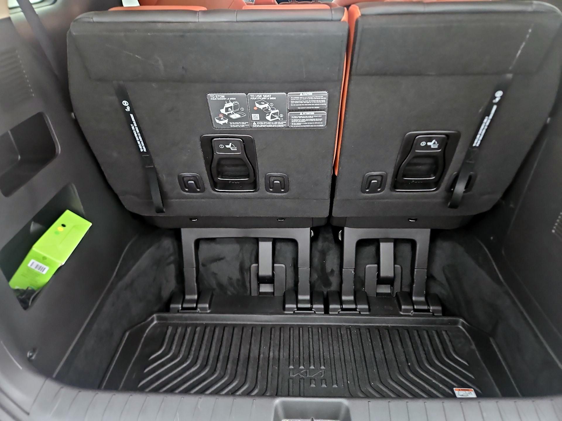 Thumbnail: 2025 Kia Carnival - 19