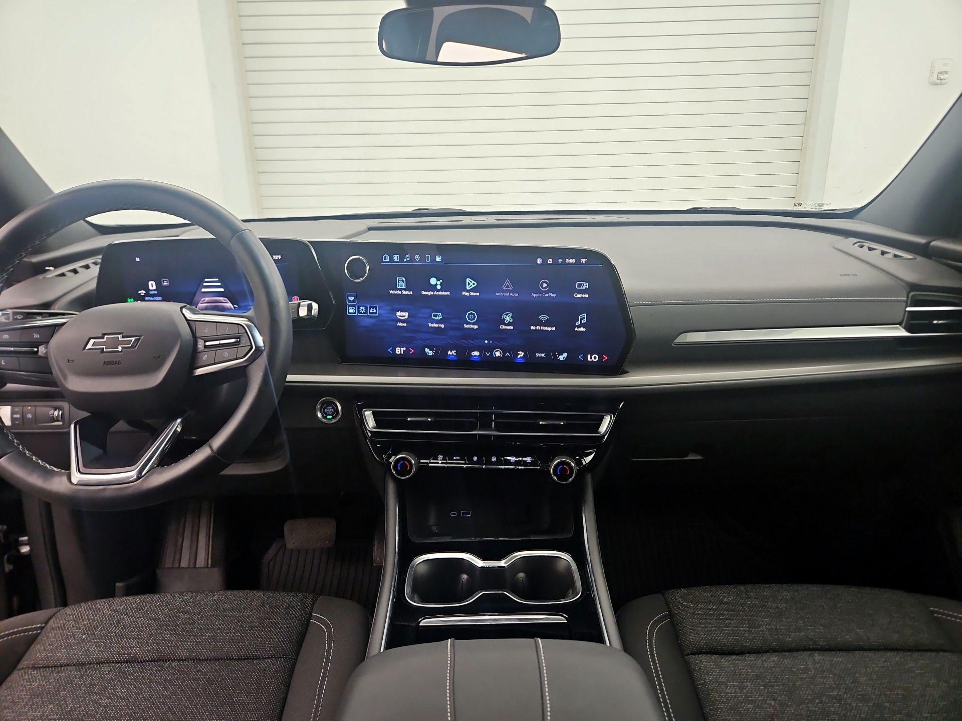 Thumbnail: 2024 Chevrolet Traverse - 9