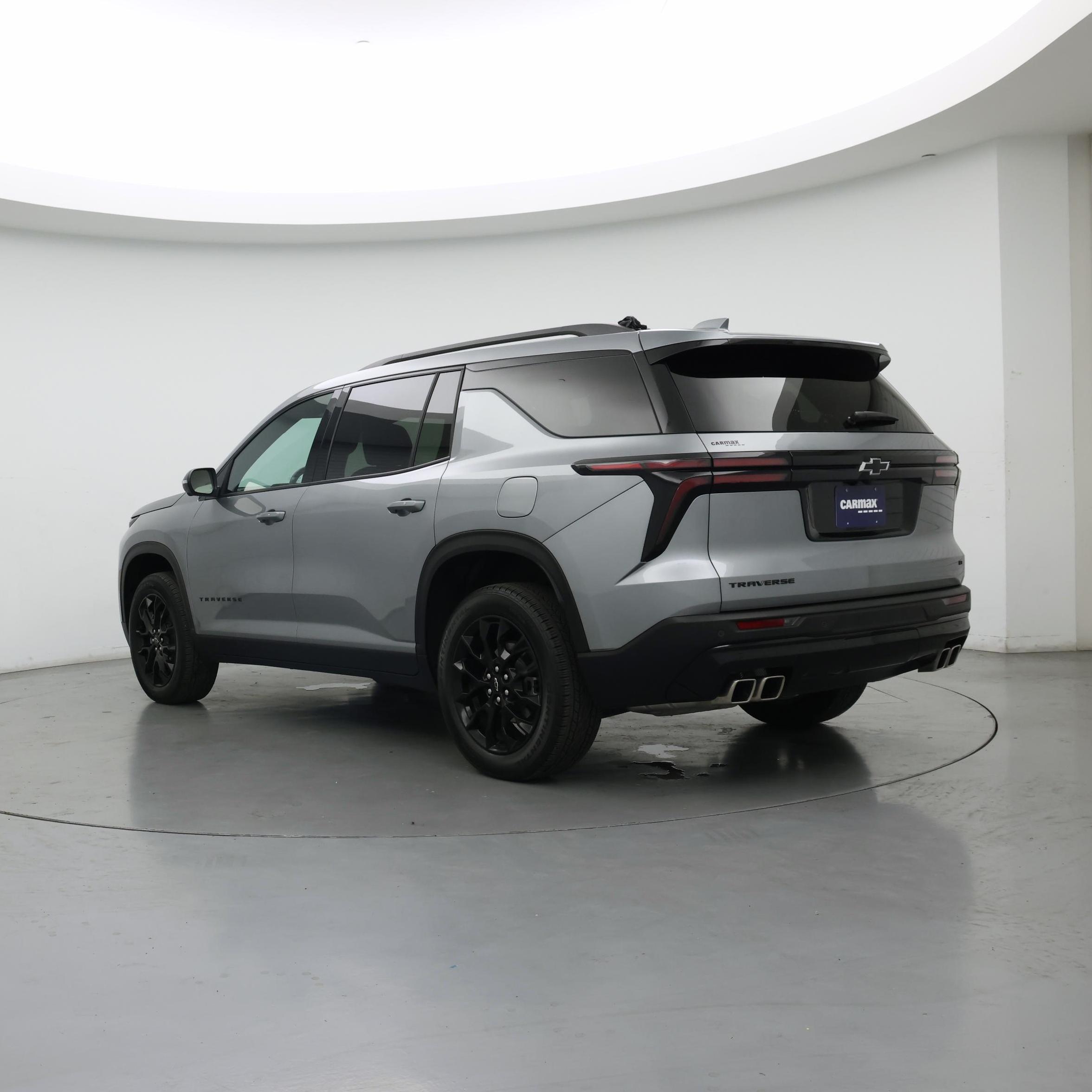 Thumbnail: 2024 Chevrolet Traverse - 2
