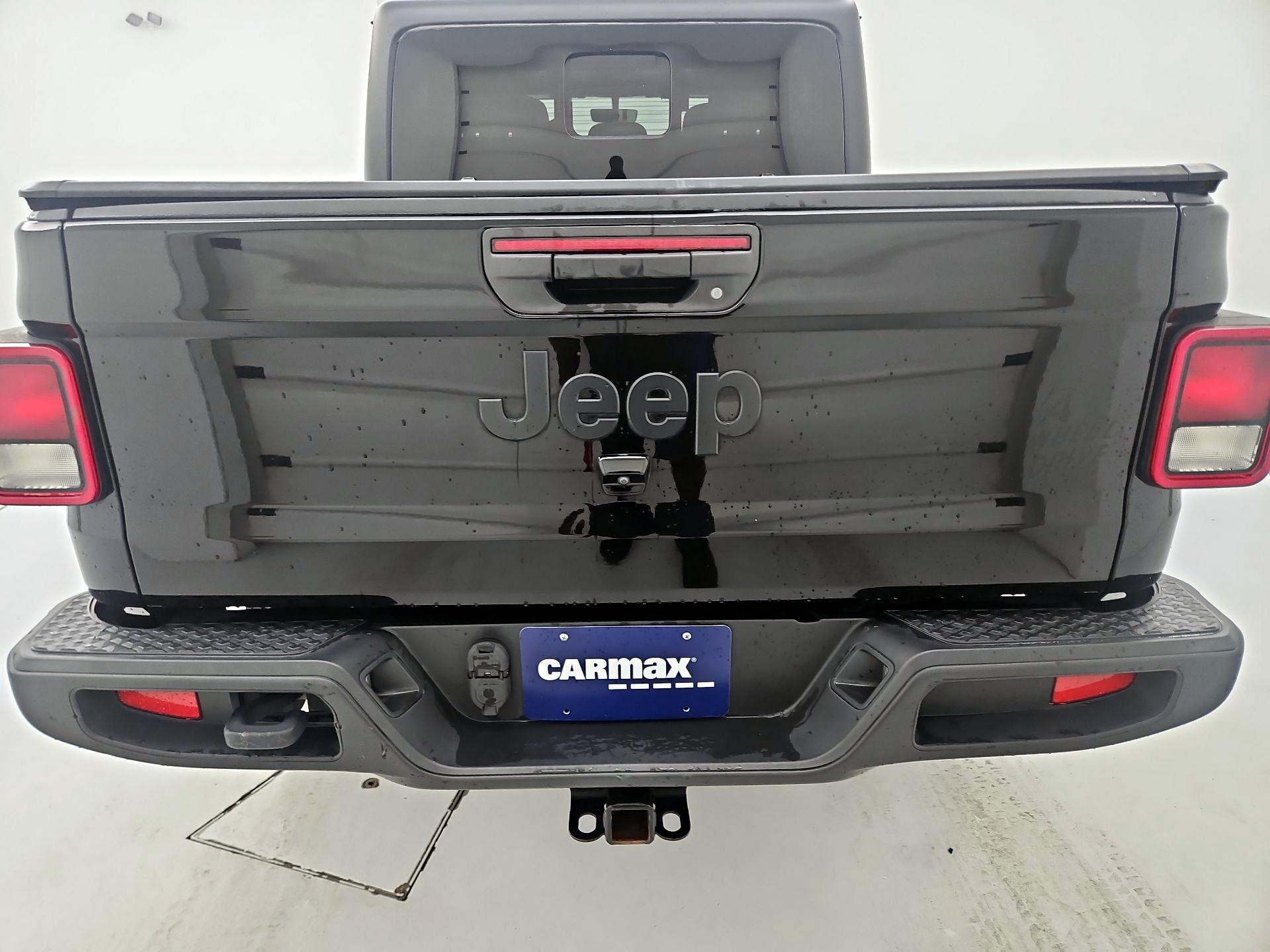 Thumbnail: 2021 Jeep Gladiator - 17