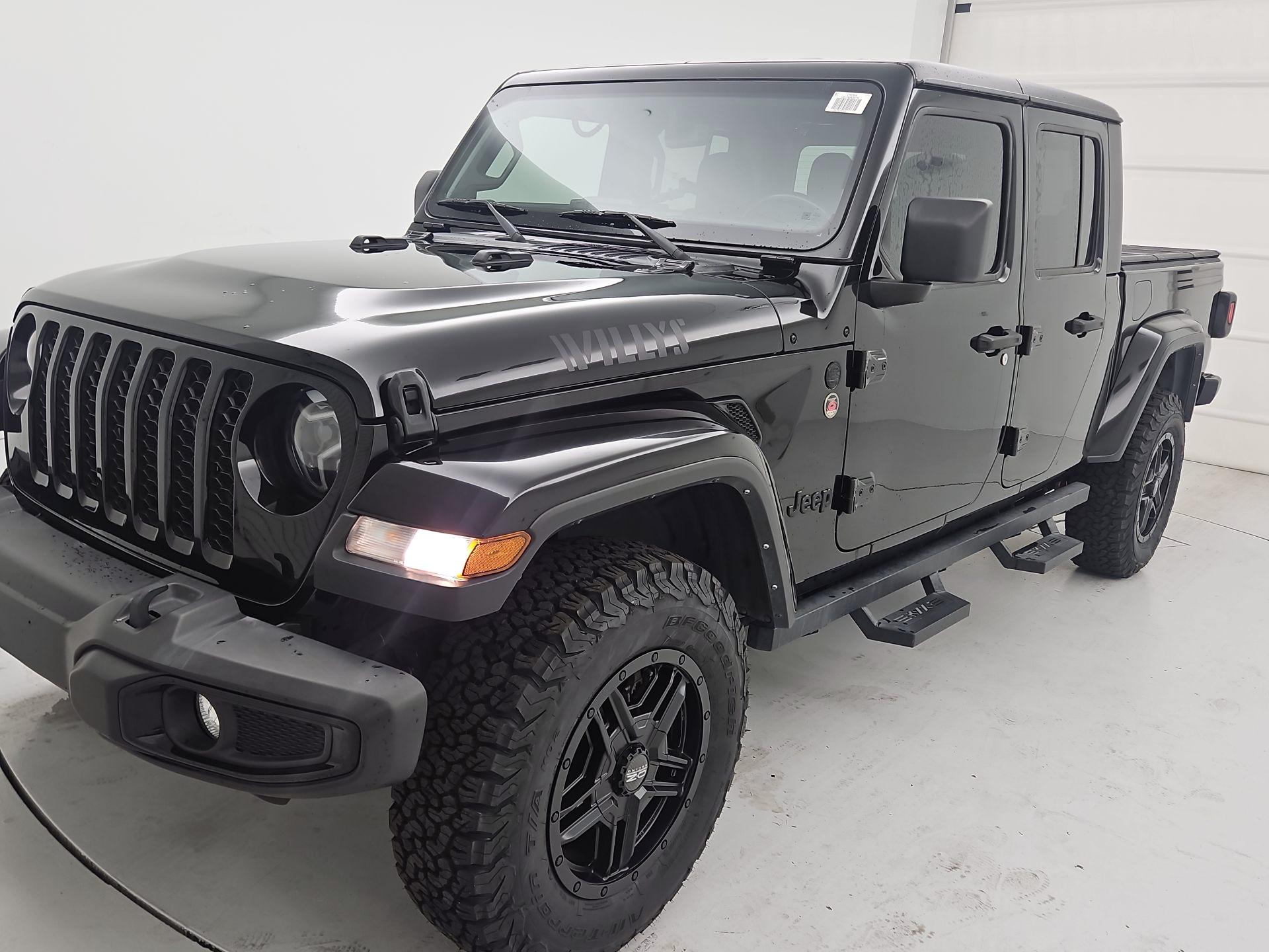 Thumbnail: 2021 Jeep Gladiator - 3