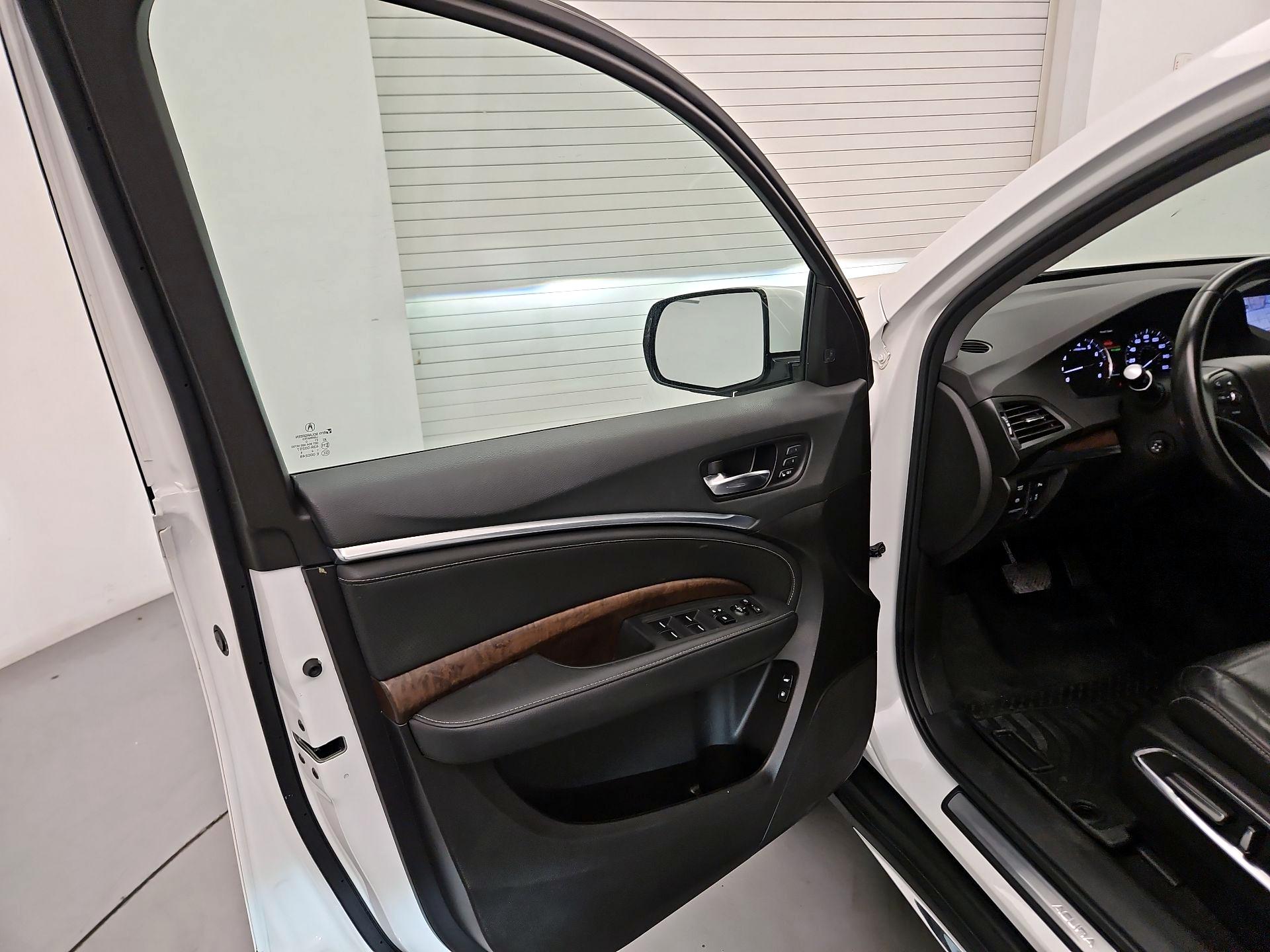 Thumbnail: 2020 Acura MDX - 12