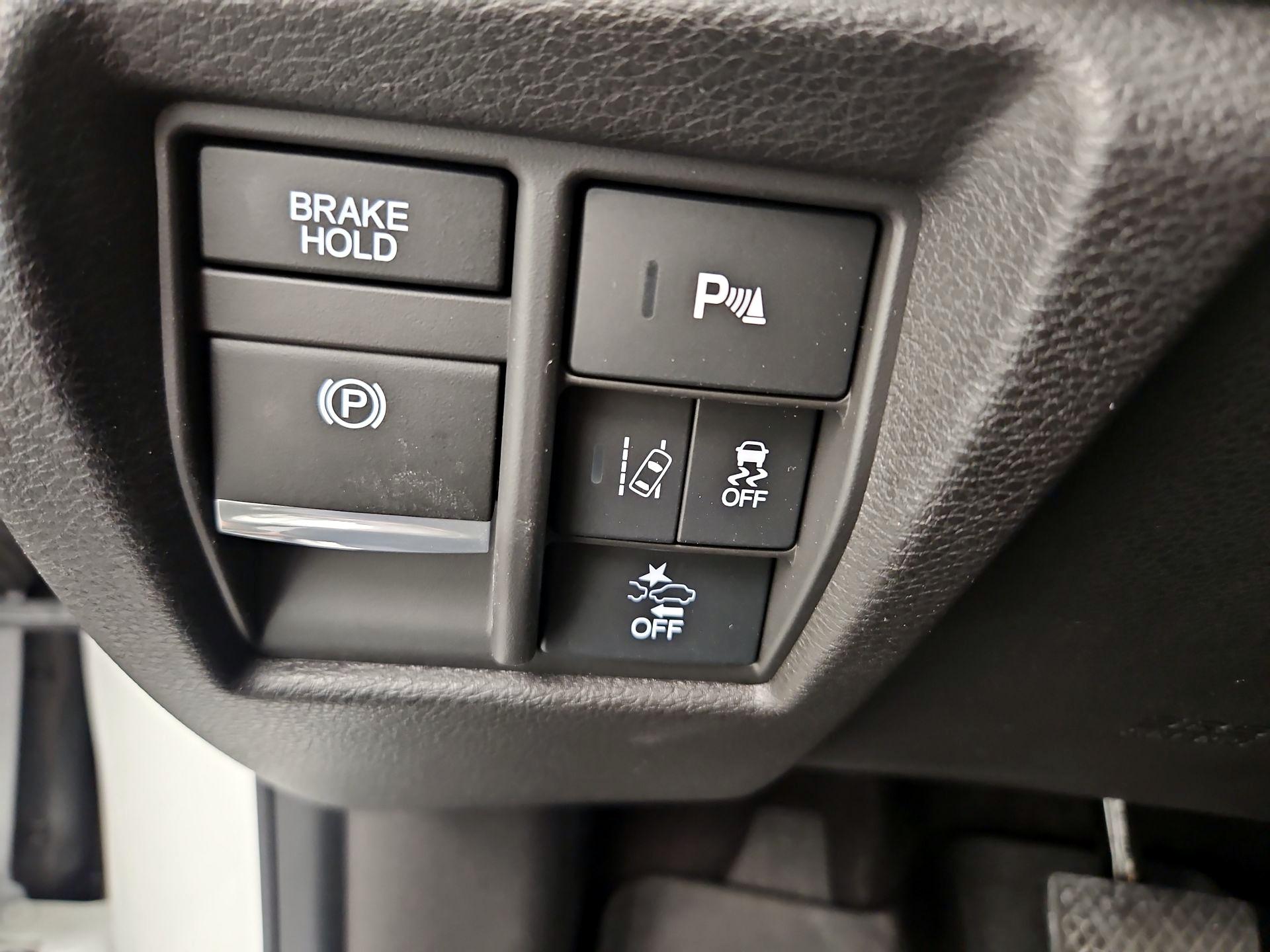 Thumbnail: 2020 Acura MDX - 13