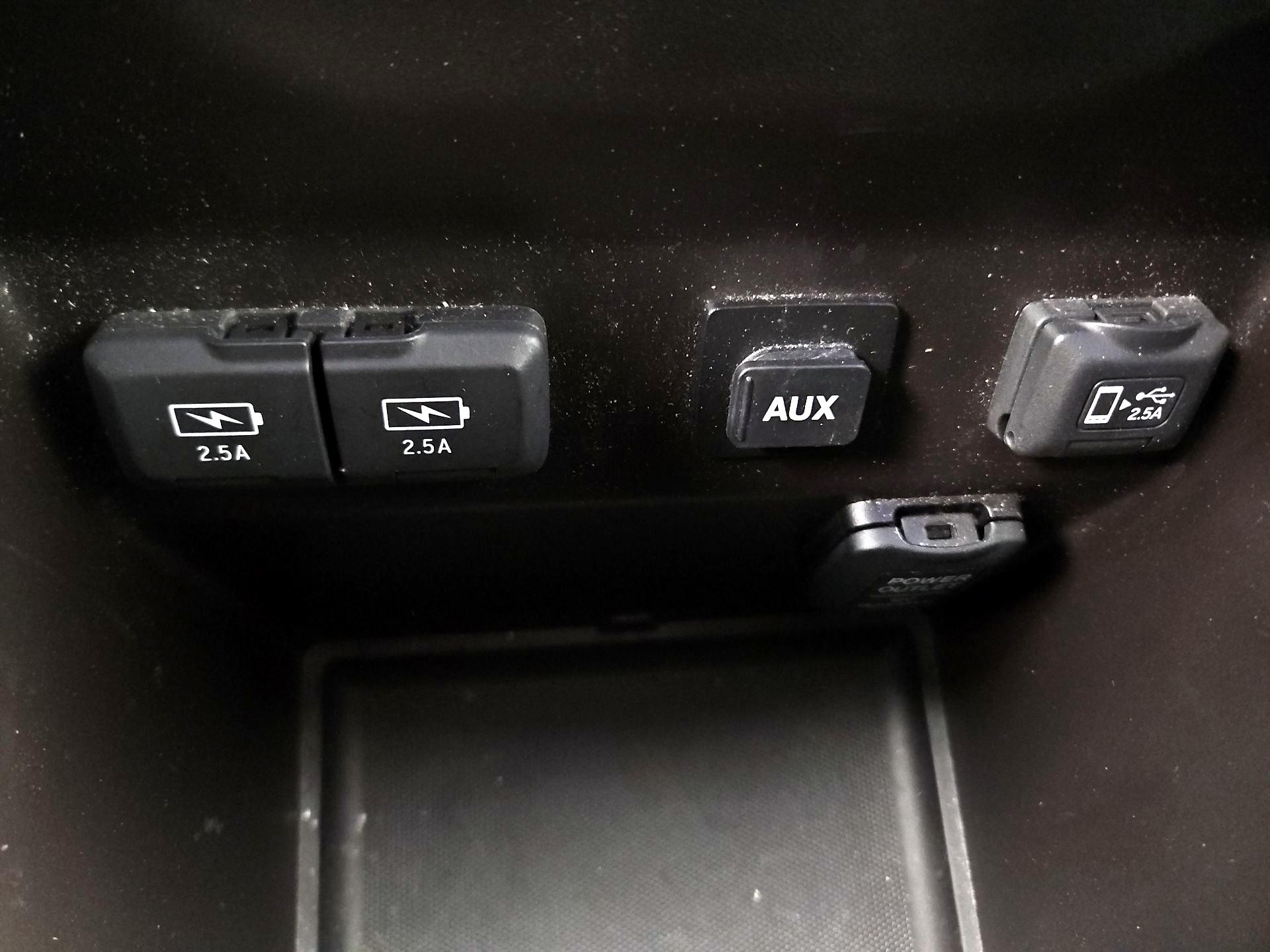 Thumbnail: 2020 Acura MDX - 17